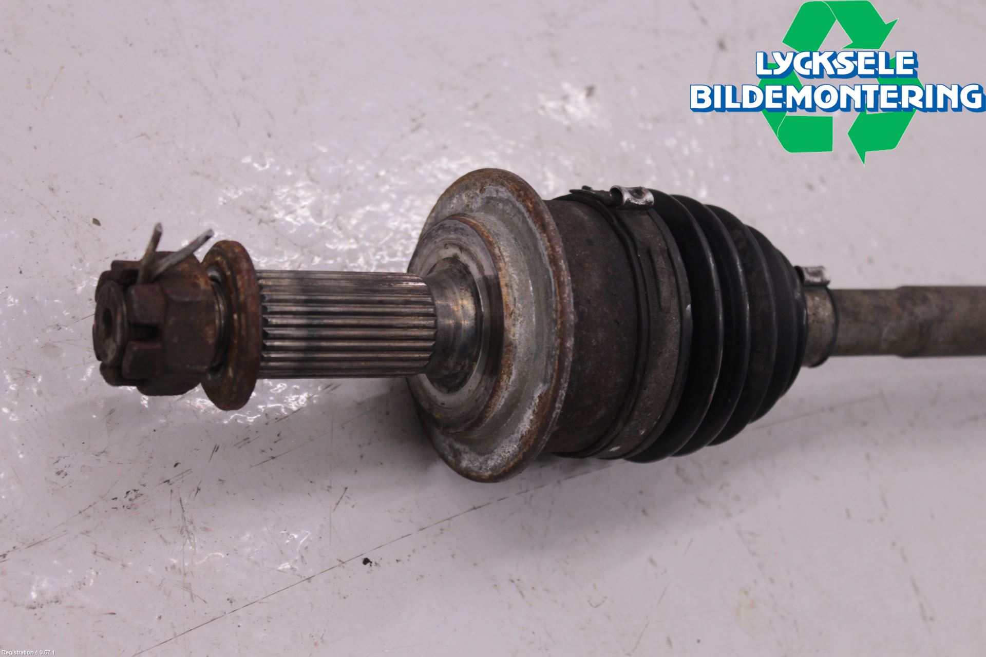 Mitsubishi OUTLANDER 07-12 Drivaxel Bak Höger