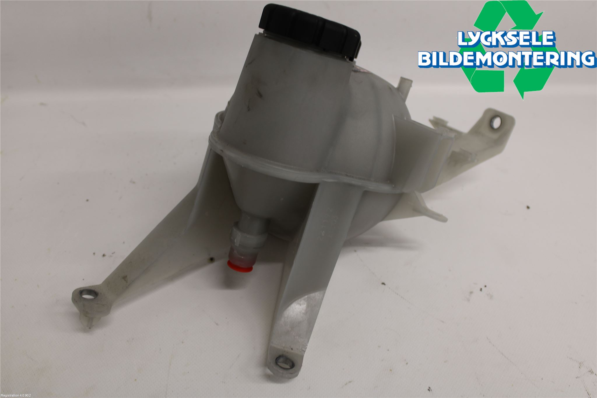 Mercedes-Benz MB EQB (X243) 22- Expansionstank