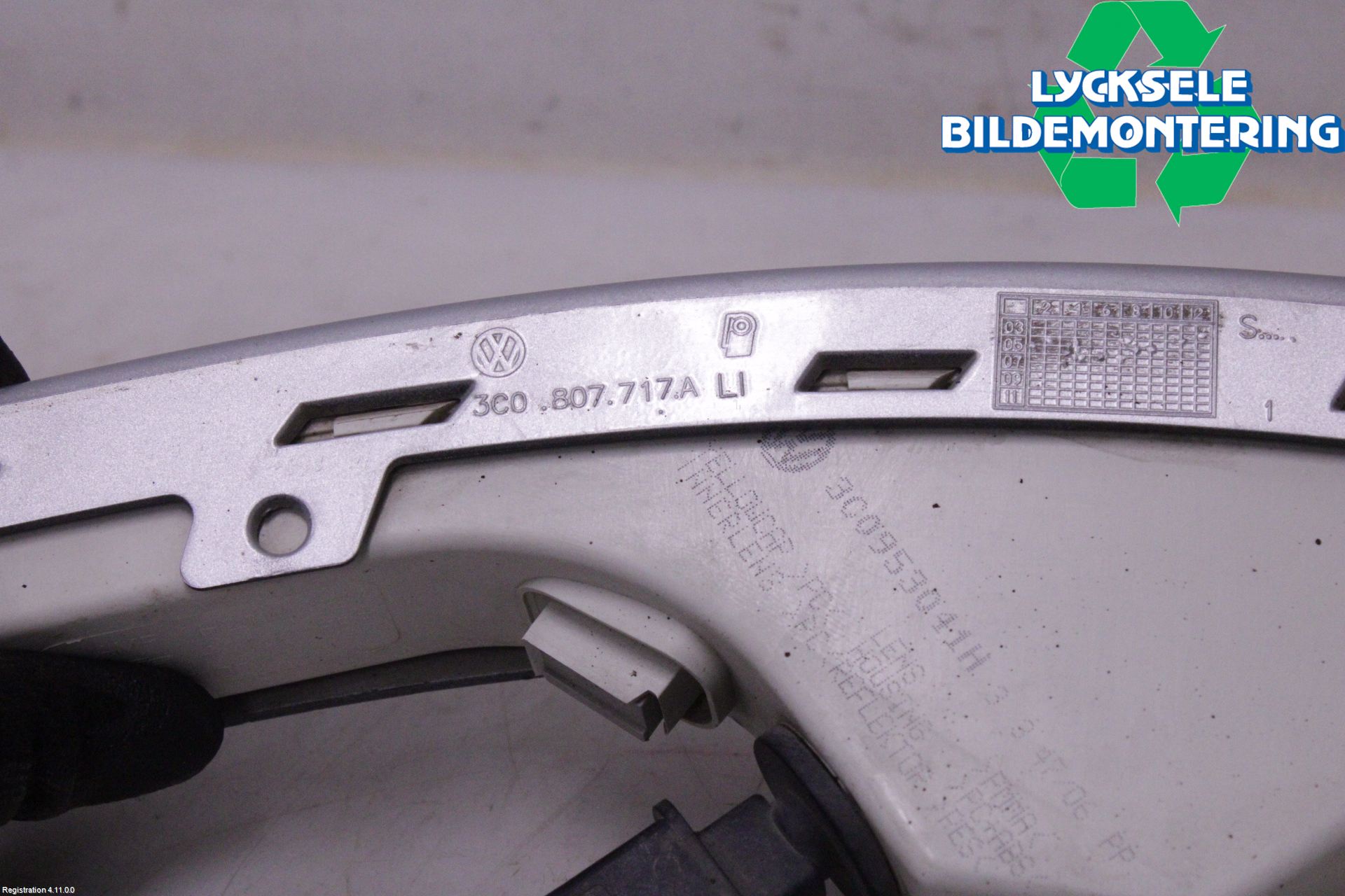 Volkswagen VW PASSAT 05-11 Blinkers Fram Vänster