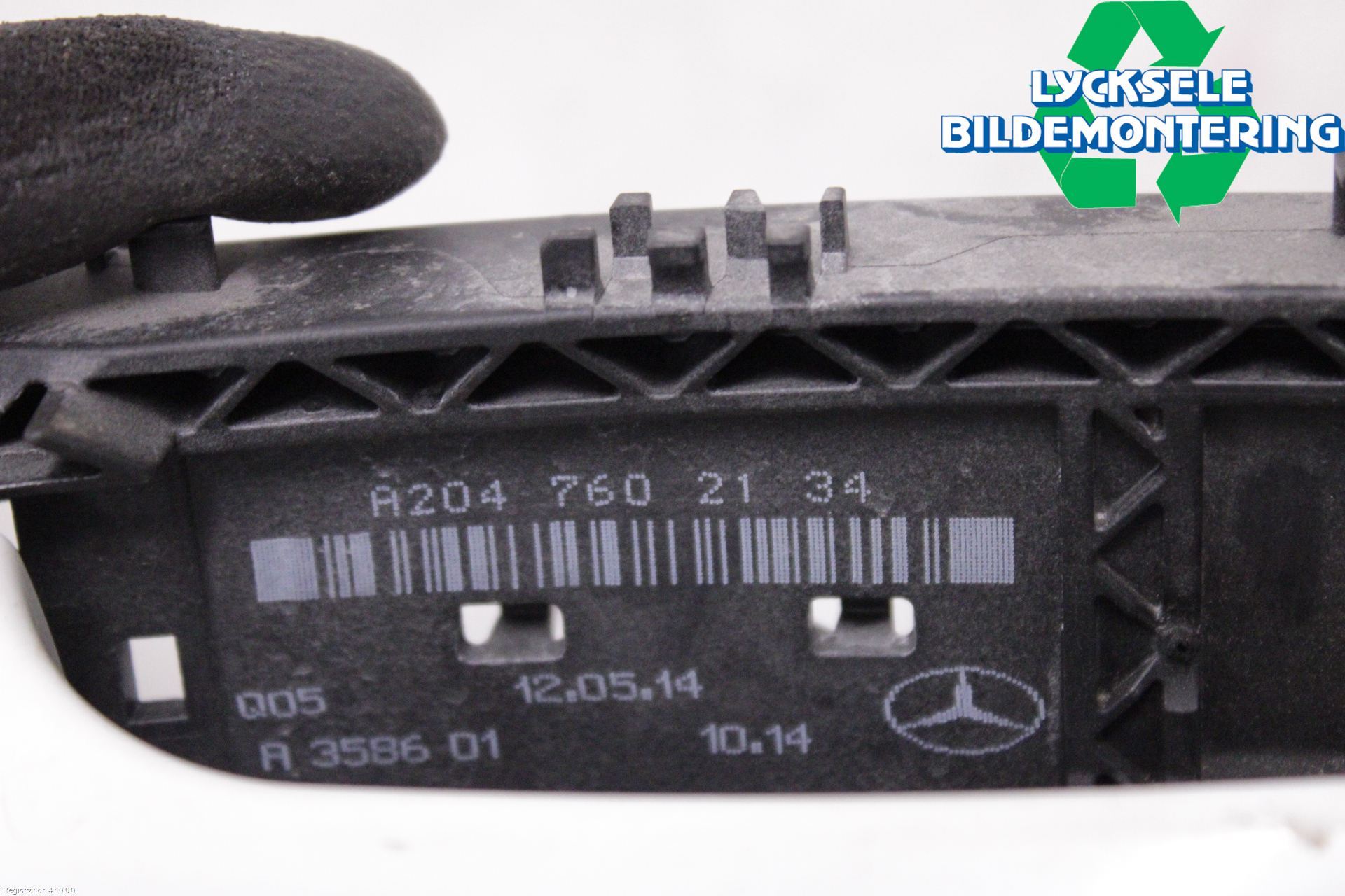 Mercedes-Benz MB E-KLASS (W212) 09-16 Dörrhandtag Yttre Vä