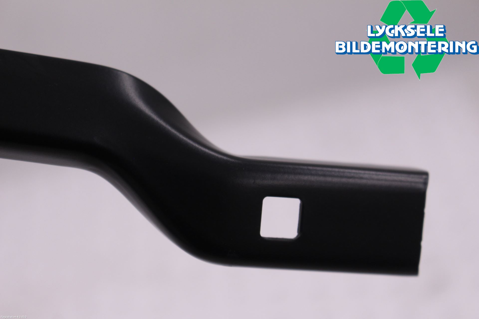 BMW 5 G30/G31/F90 17-23 Torkararm Armar Vindruta