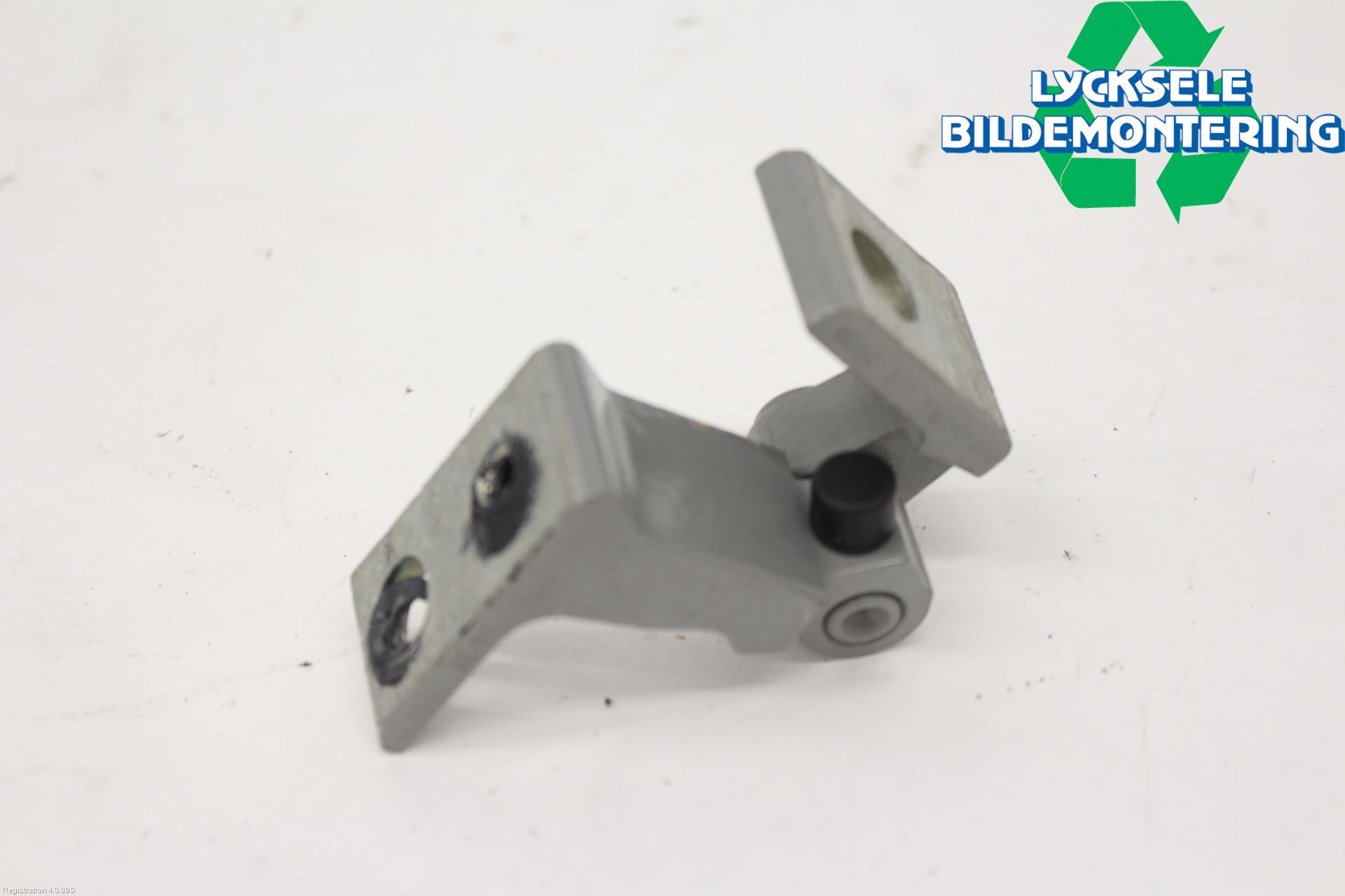 Skoda SUPERB 16-24 Dörrgångjärn