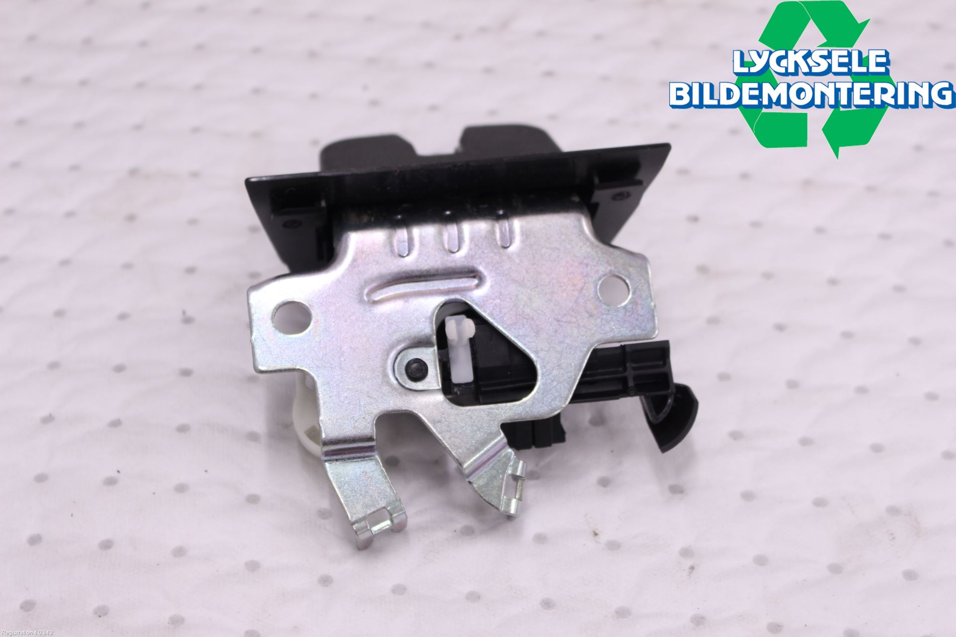 Audi A3/S3 8Y 21- Låskista Baklucka