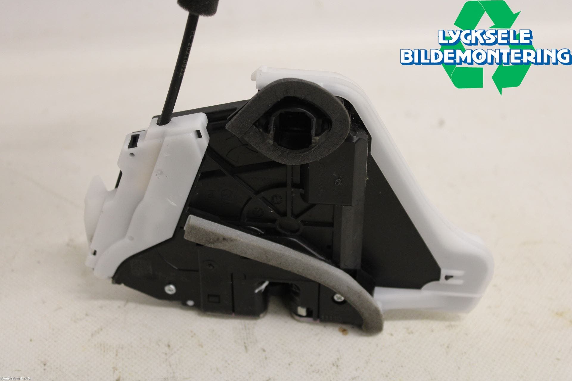 Nissan X-TRAIL T33 22- Låskista-Dörrlås