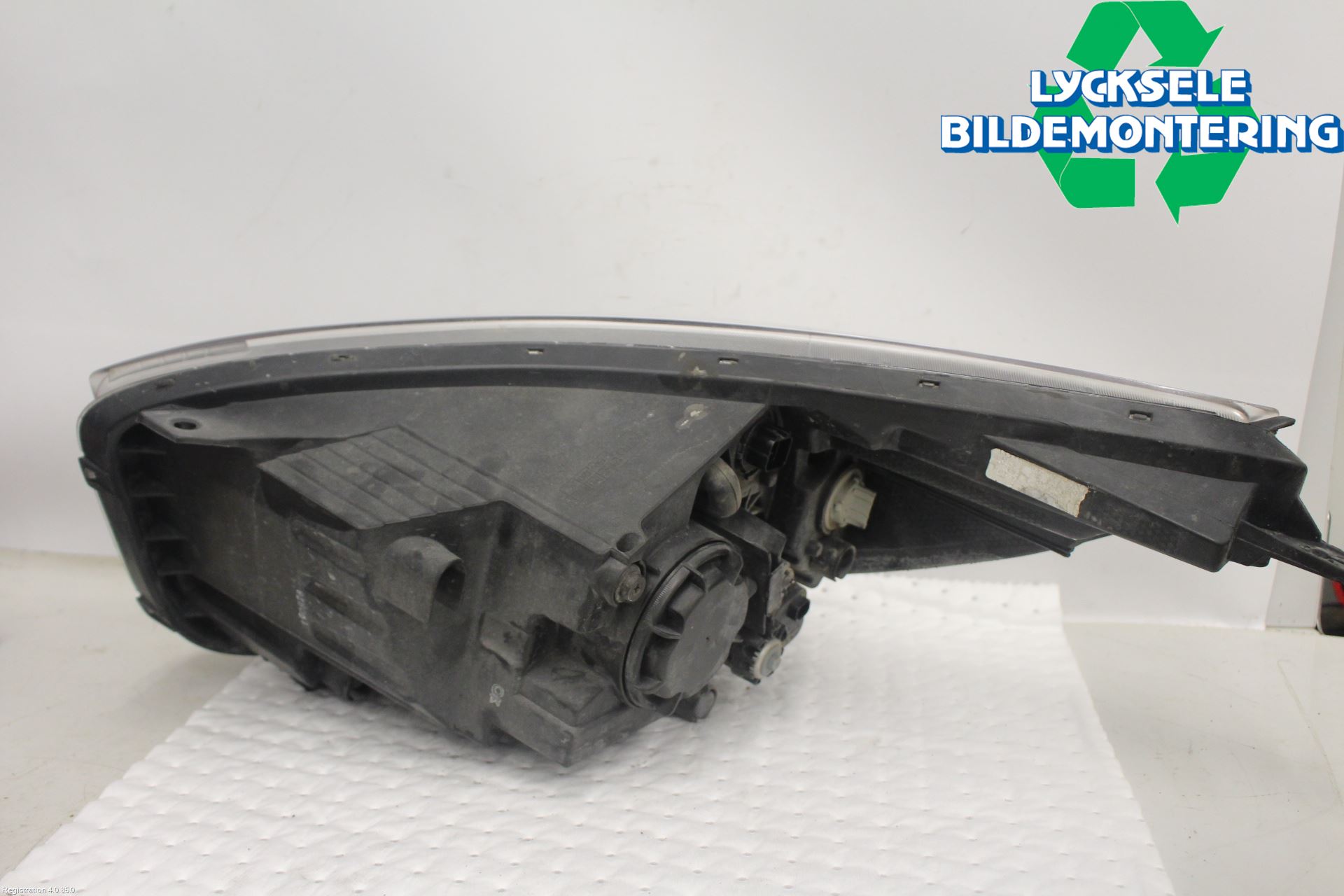 Kia PICANTO 17- Strålkastare Höger