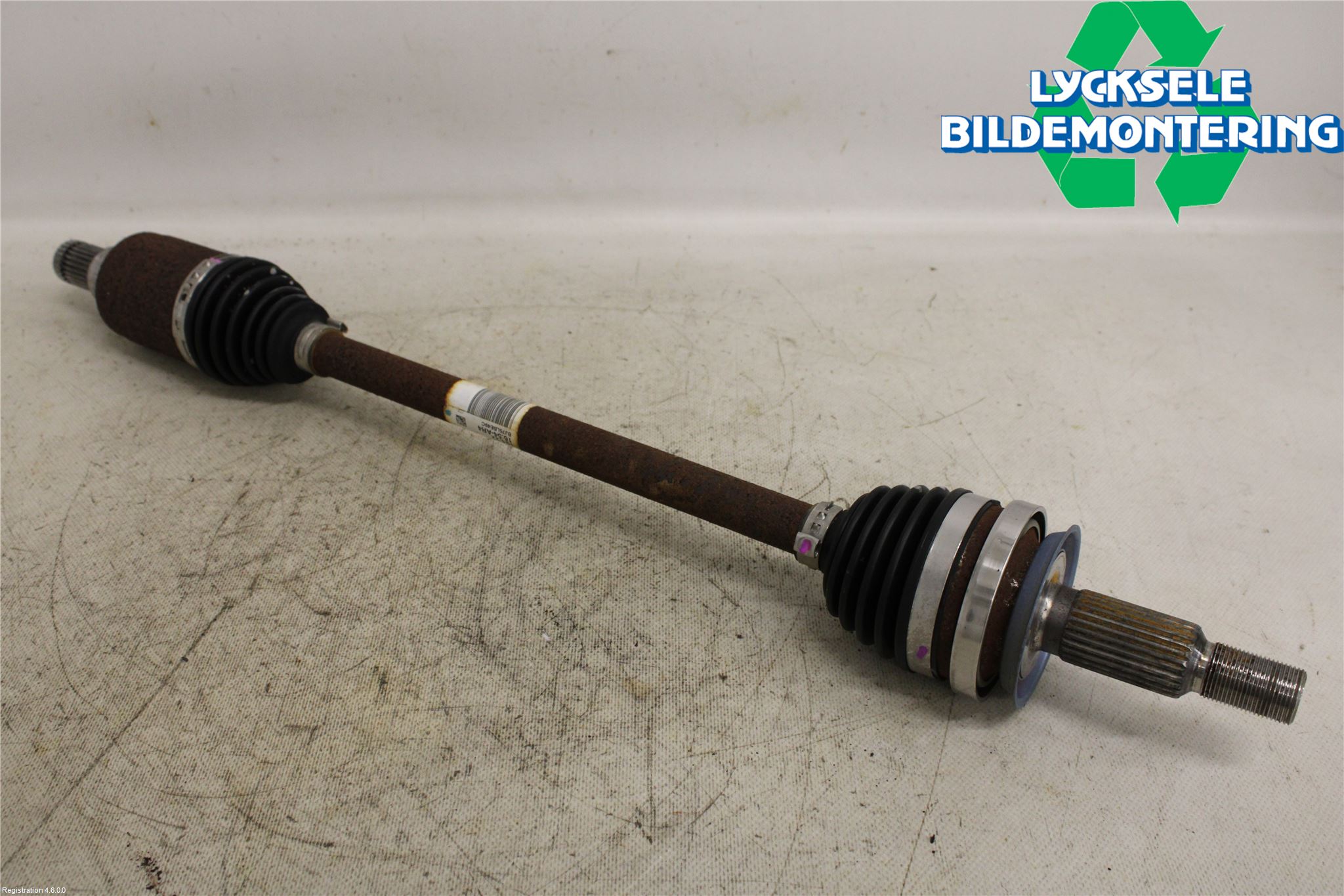 Ford KUGA/KUGA PHEZ/FHEV 20- Drivaxel Bak Vänster