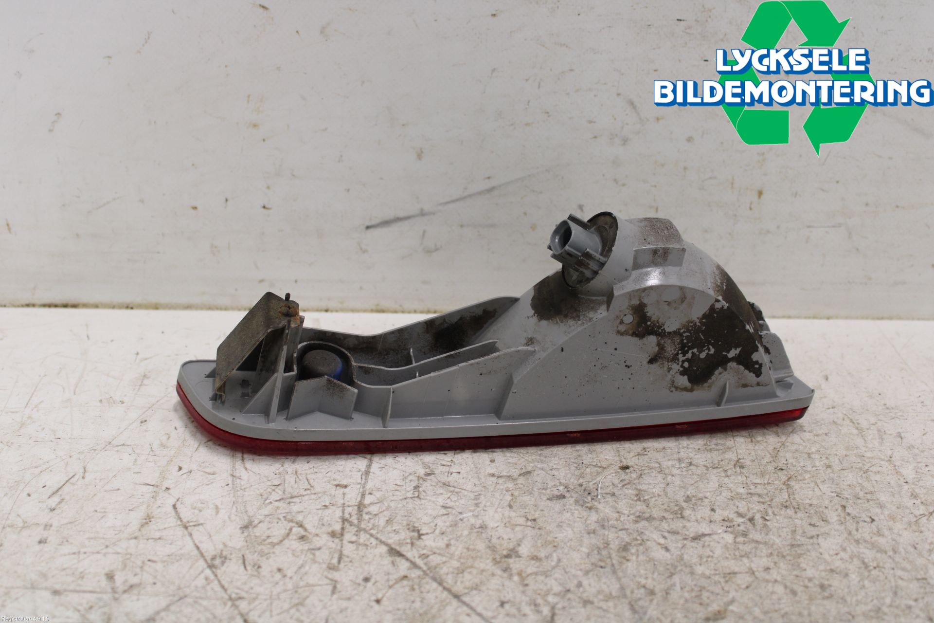 Mitsubishi OUTLANDER 13-21 Dimljus/Reflex Bak