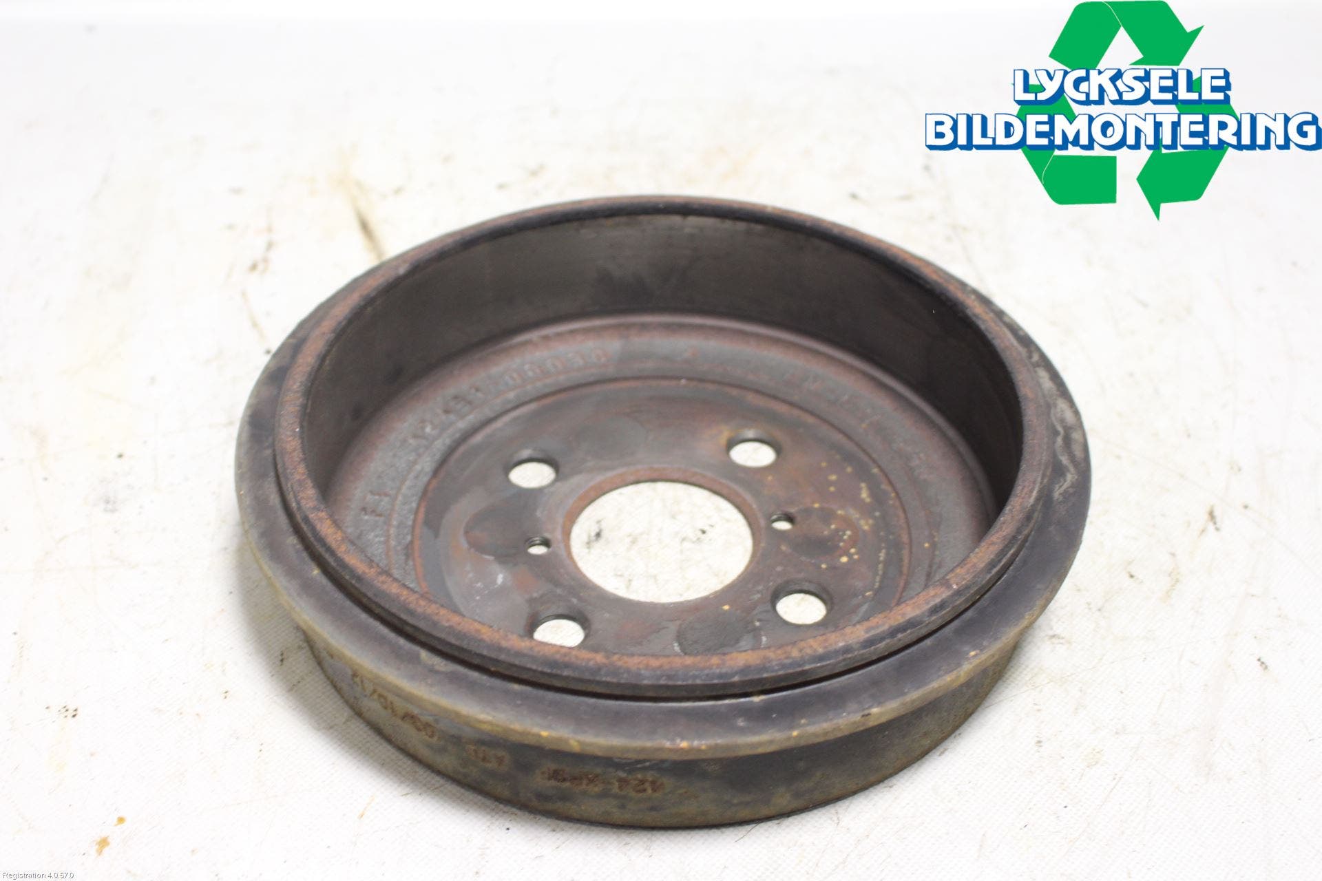 Toyota YARIS XP130 12-14 Bromstrumma Bak