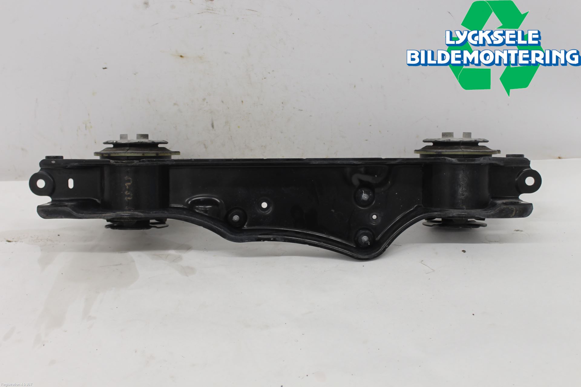 Volkswagen VW ID.4 21- Motorfäste