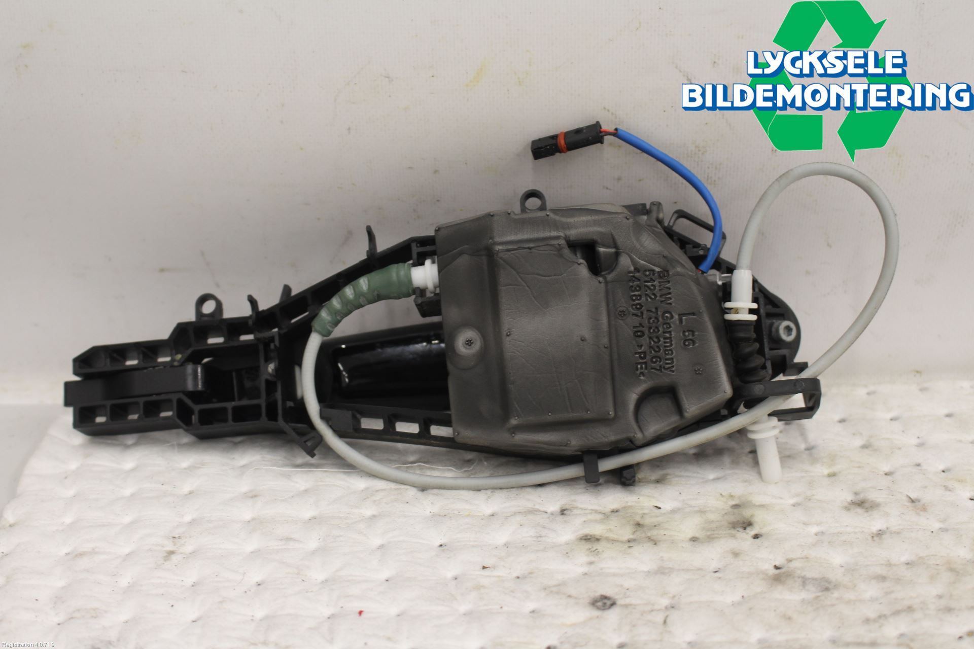 BMW 3 F30/F31/F80 12-19 Dörrhandtag Yttre Vä