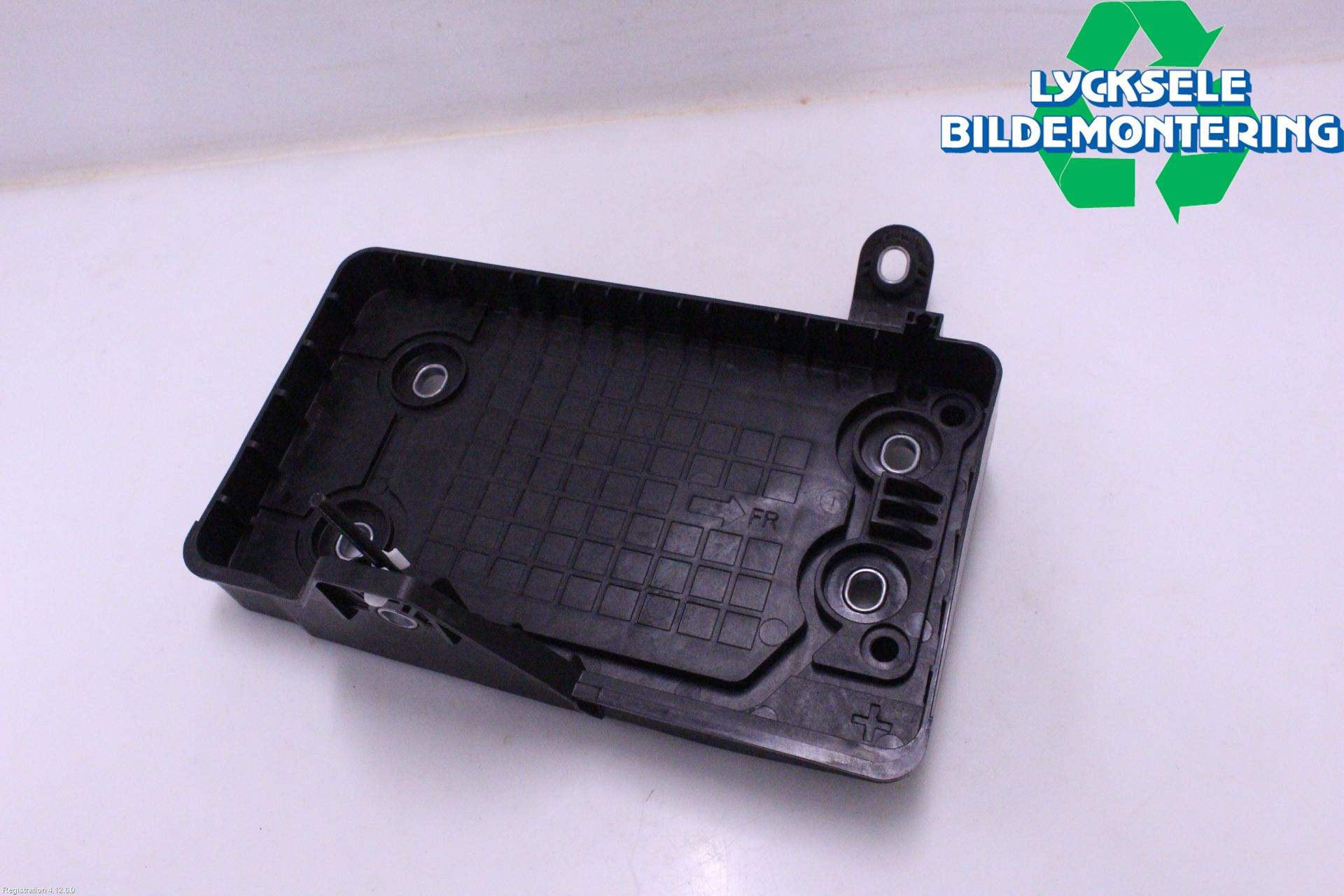 Nissan QASHQAI 21- Batterilåda-Fäste-Hållare