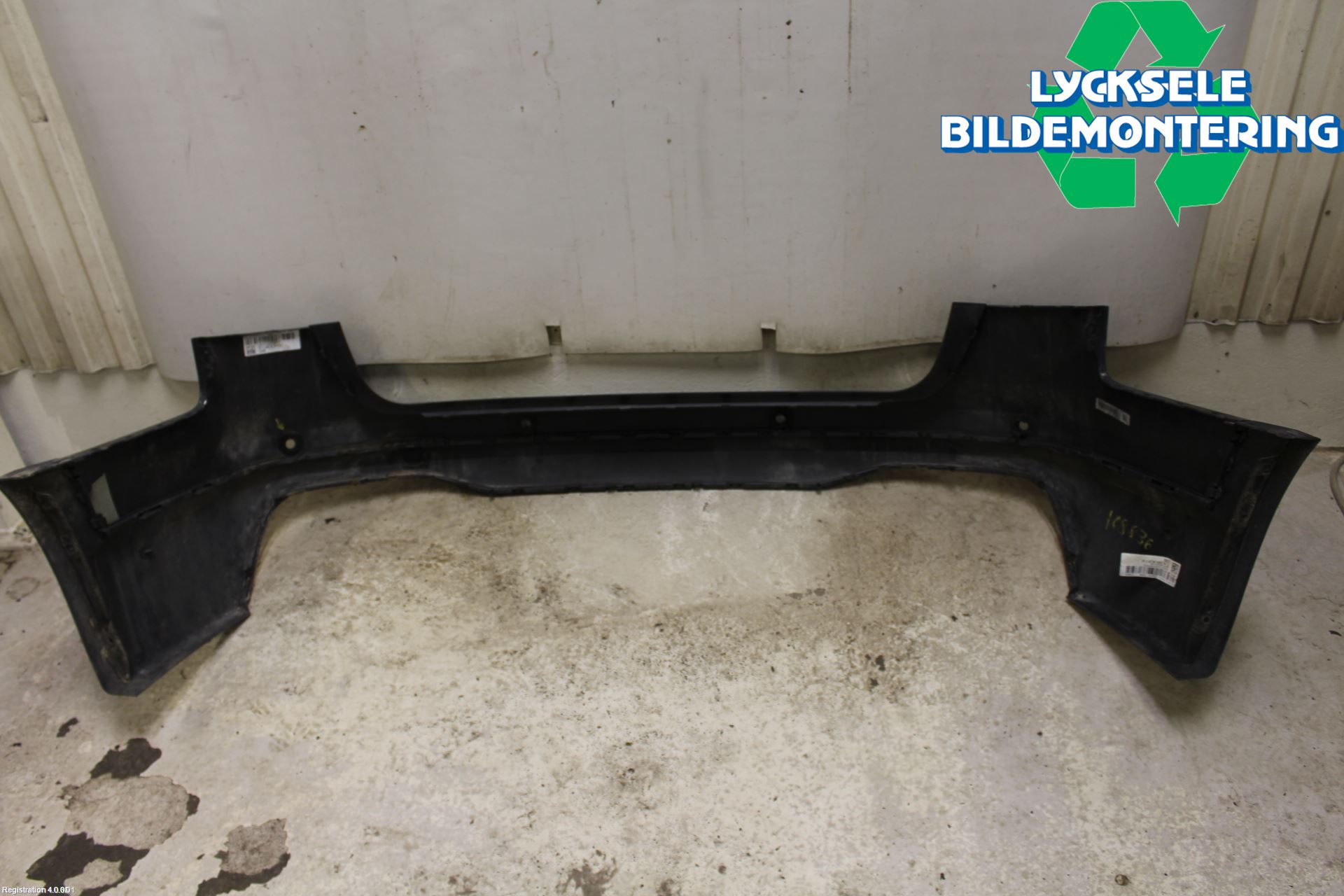 Audi A4 ALLROAD 17- Stötfångarbeklädnad Bak