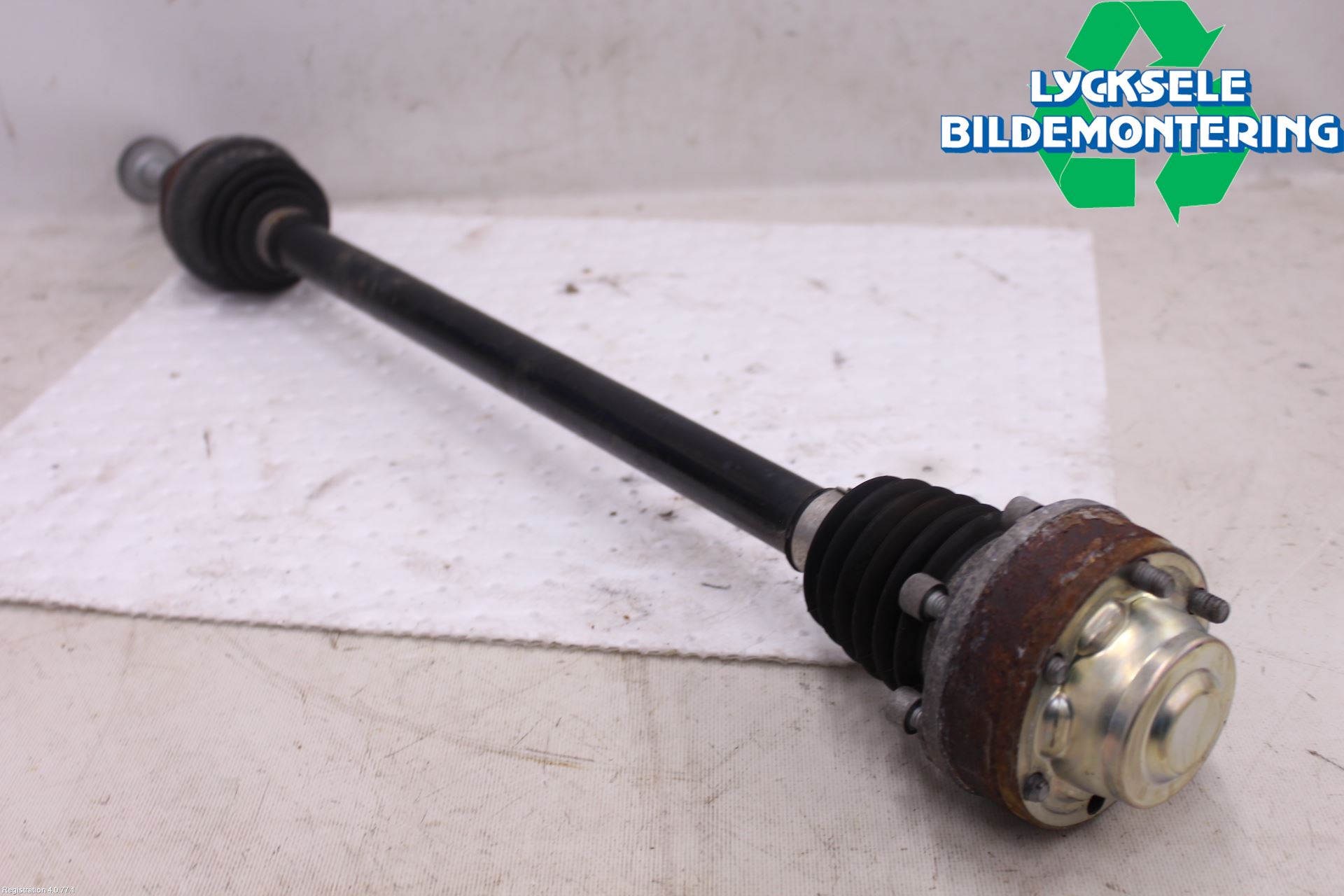 Skoda OCTAVIA (5E) 13-20 Drivaxel Bak Höger