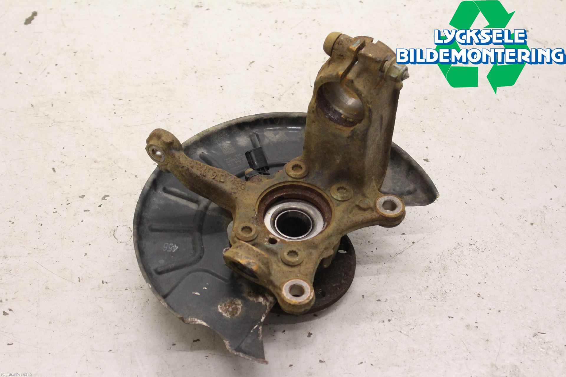 Volkswagen VW CADDY 16-20 Styrspindel Lagerhus Vä