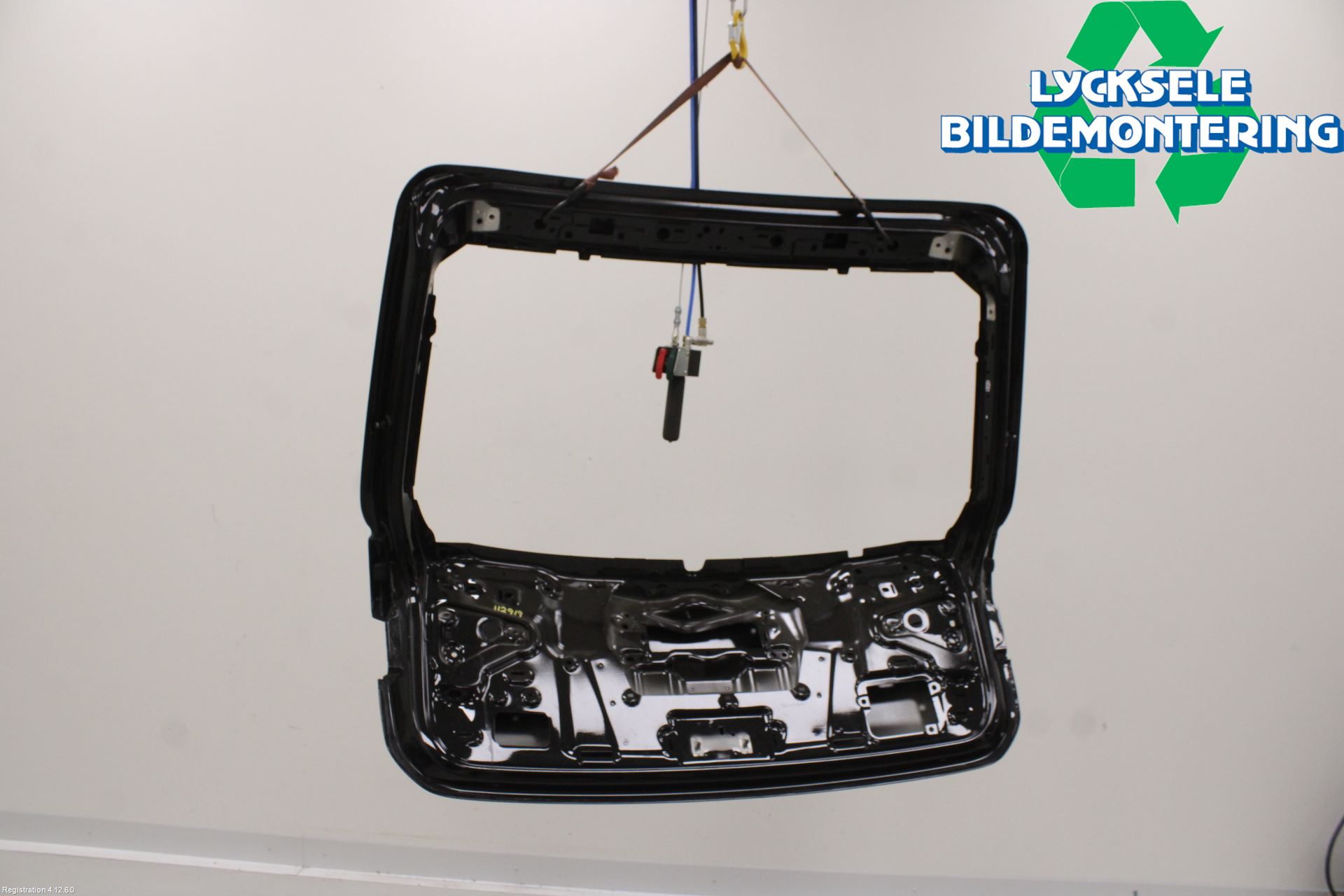 Audi A6 F2/C8 19- Baklucka Kombi