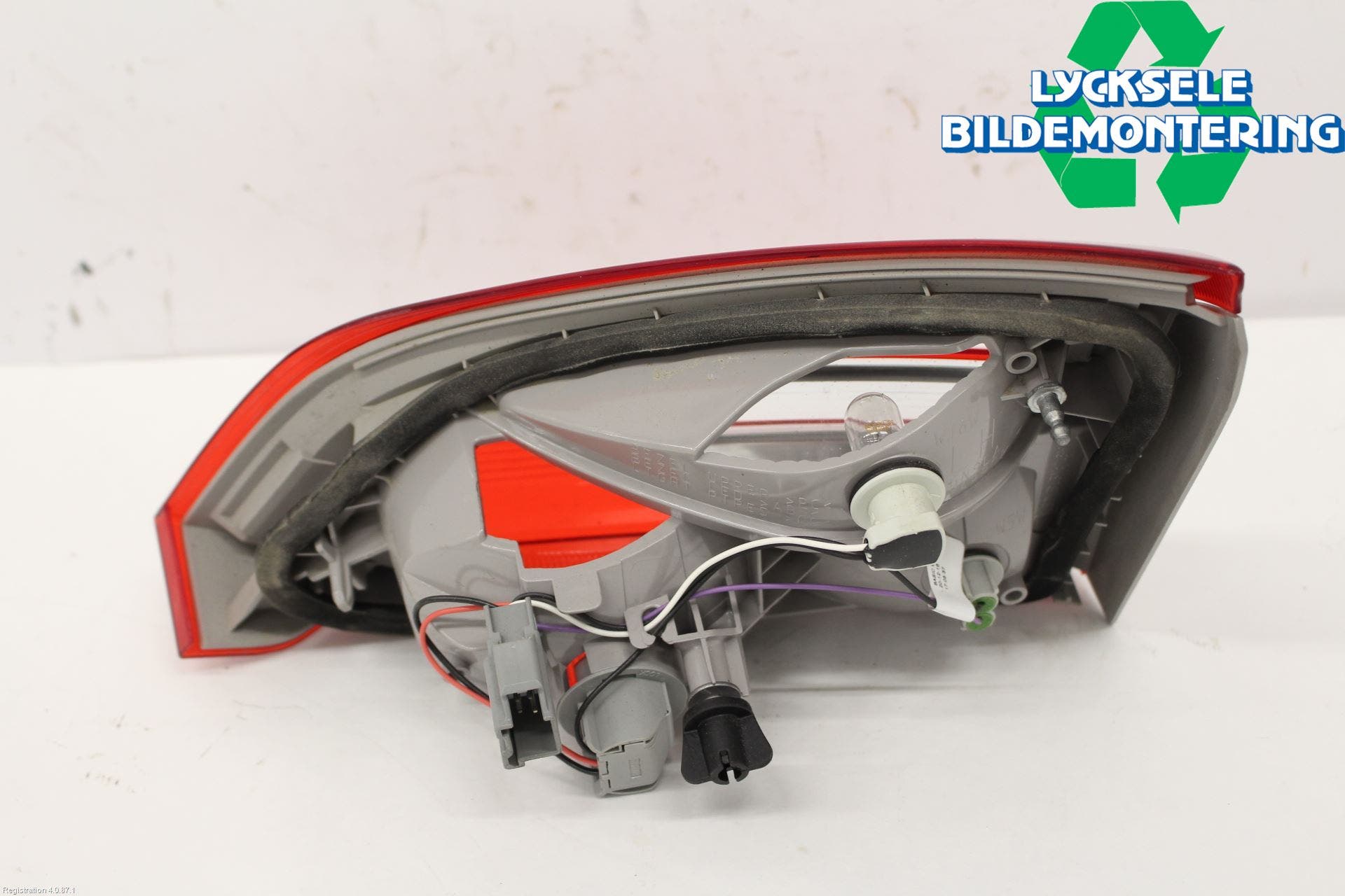 Ford FOCUS 15-18 Bakljus Lucka Vä