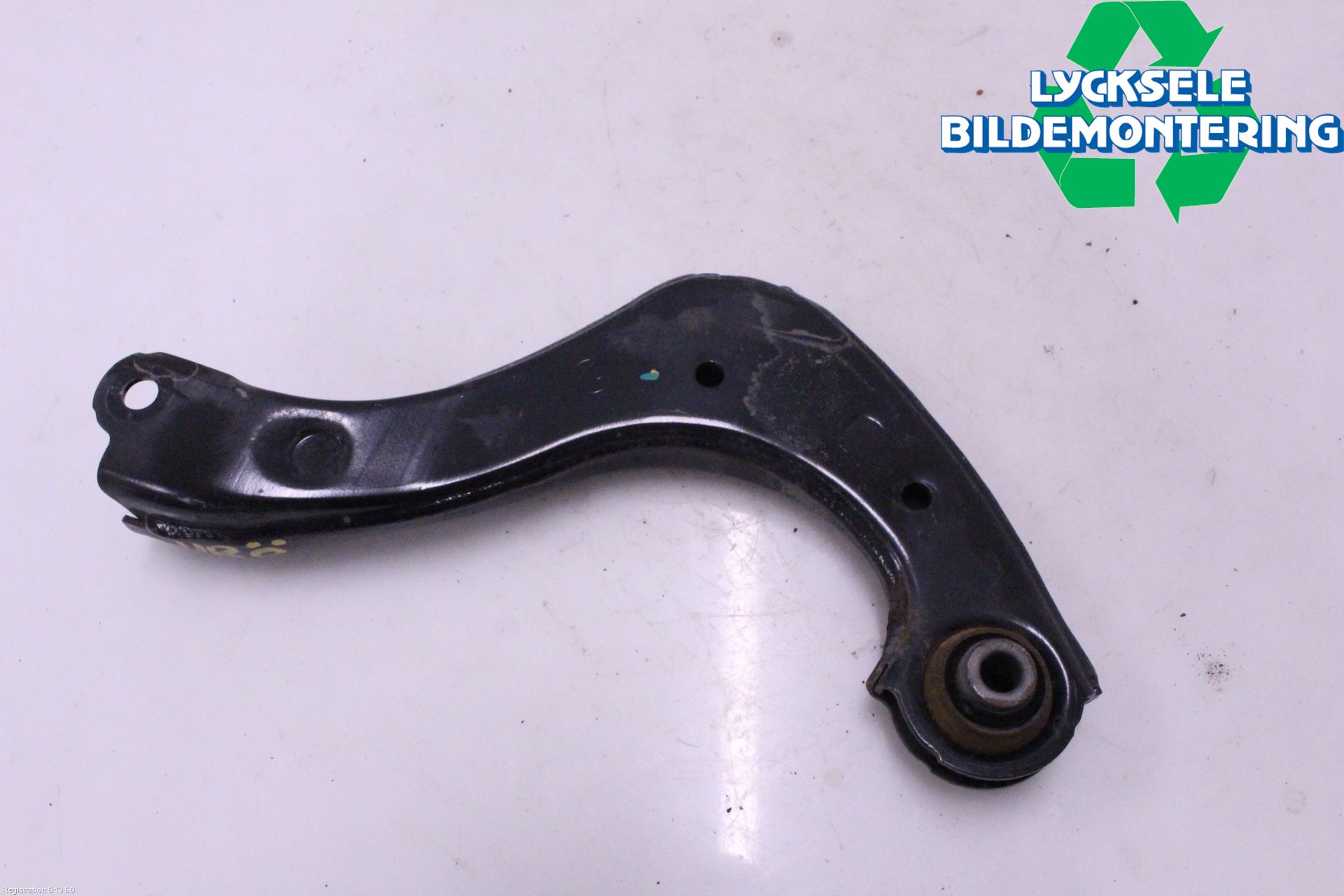 Toyota COROLLA 19- Bärarm Bak Höger