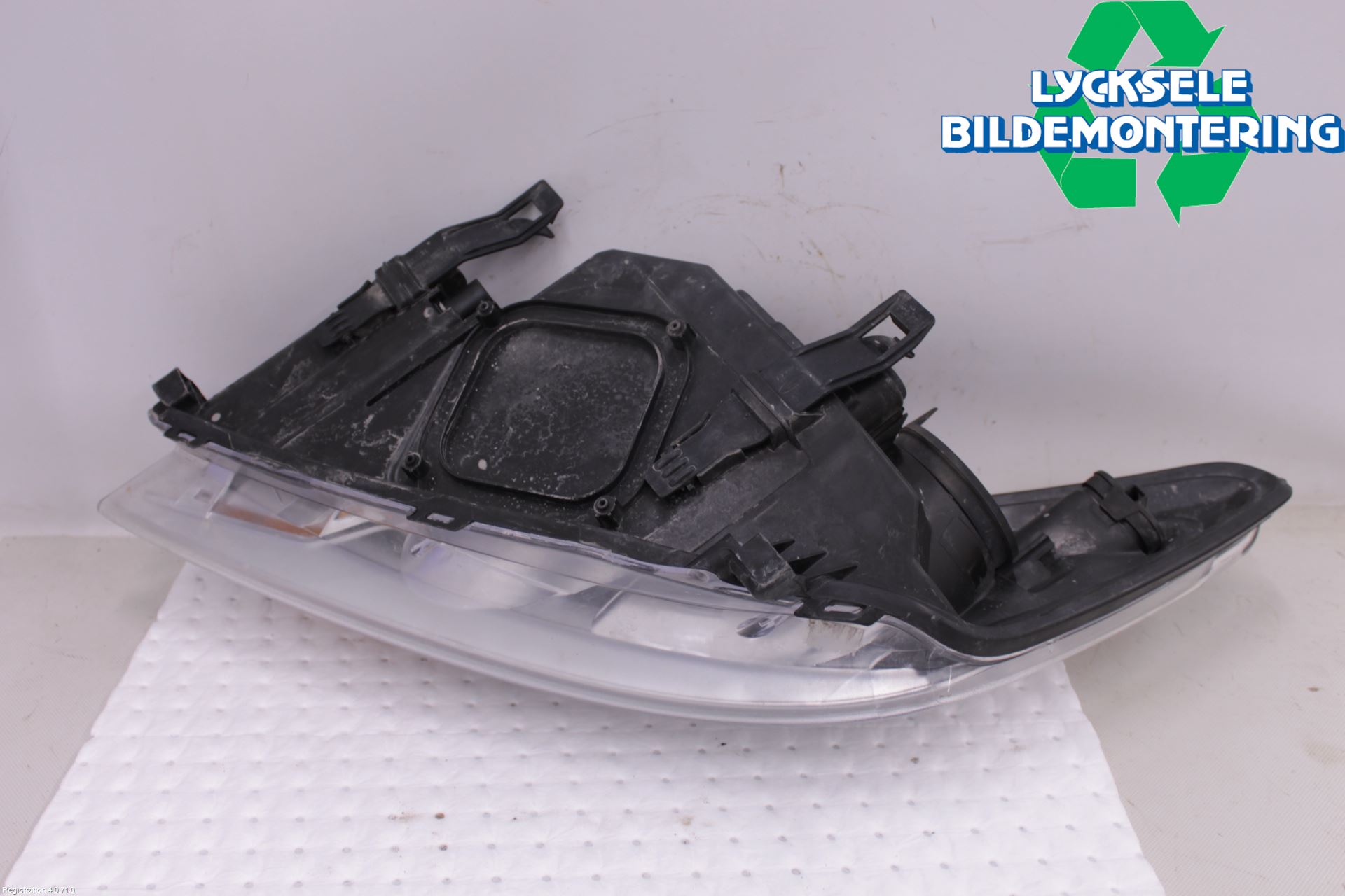 Ford FOCUS 08-11 Strålkastare Höger