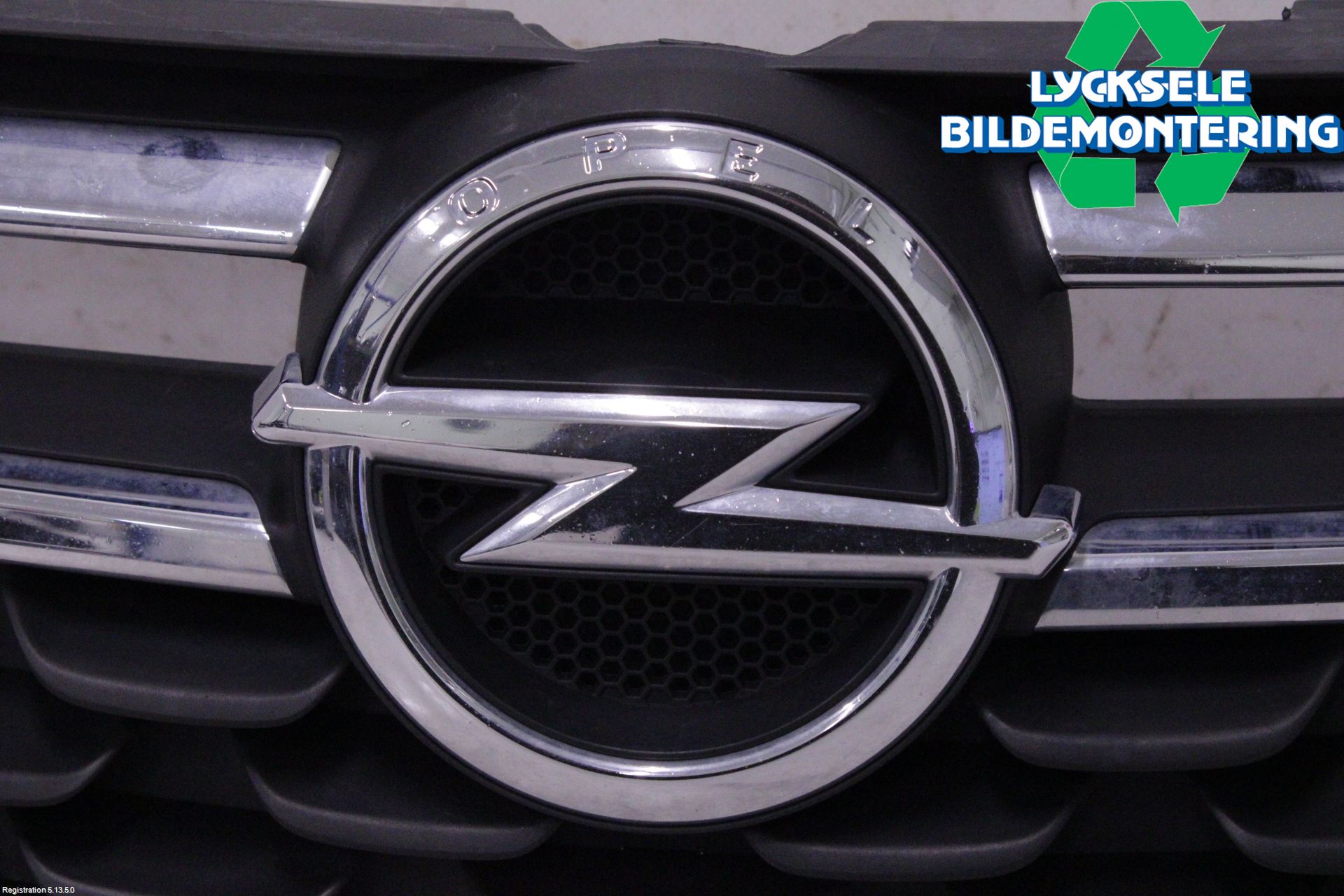 Opel ASTRA K 16-22 Grill Komp