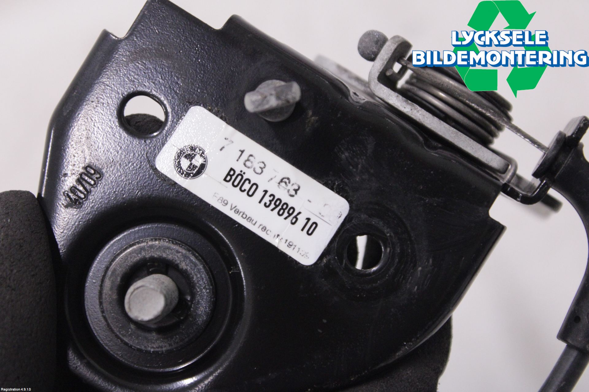 BMW 5 F10/F11/F18 09-17 Huv Spärr
