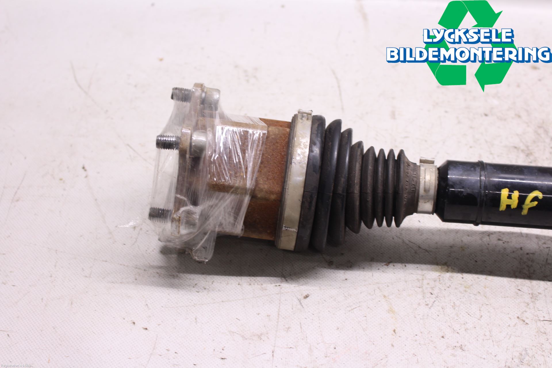 Skoda SUPERB 09-15 Drivaxel Fram Höger