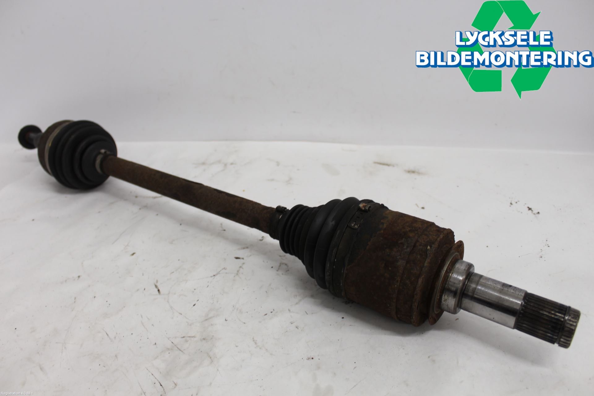 Jeep GRAND CHEROKEE 10-20 Drivaxel Bak Vänster