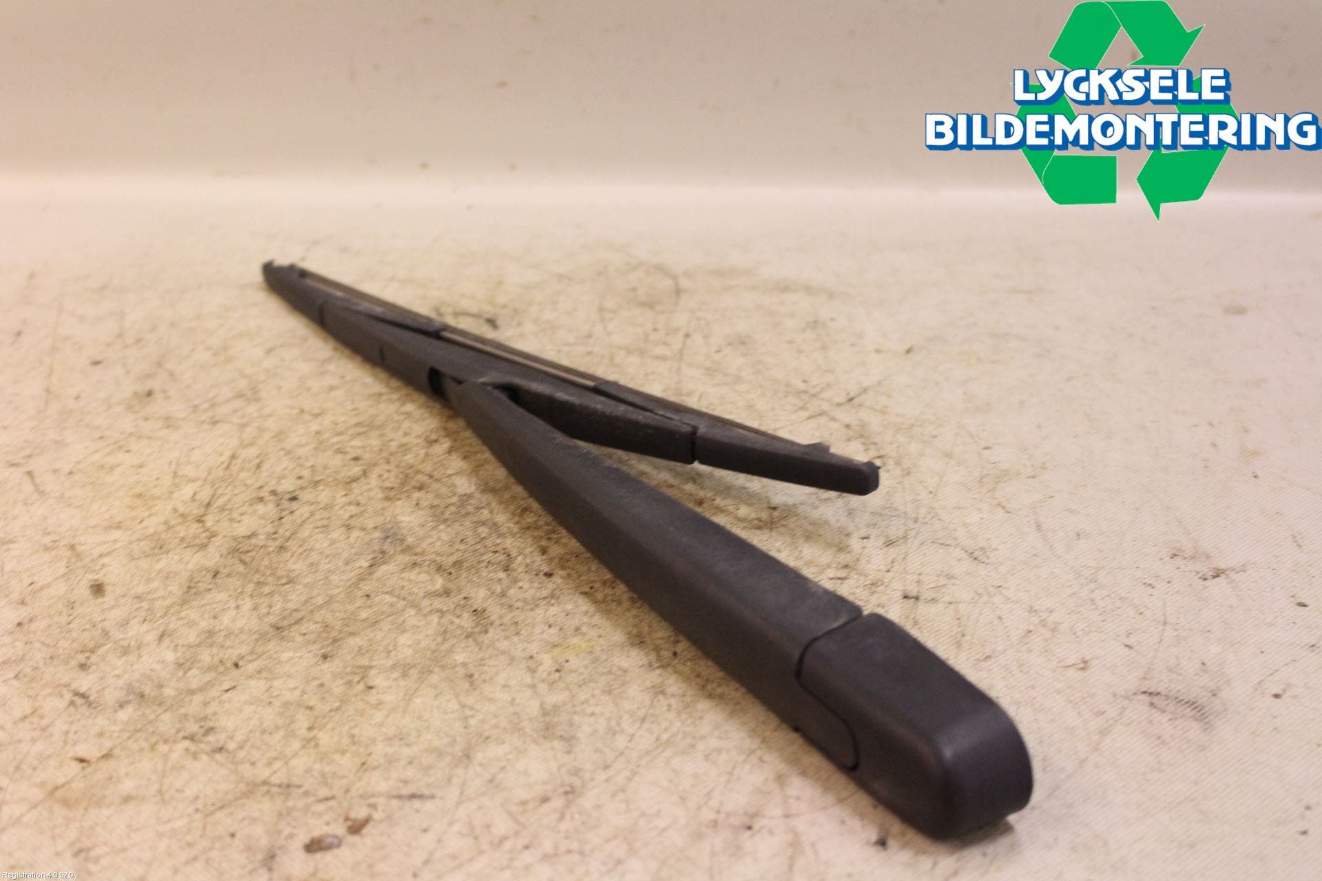 Hyundai i30 FD 07-12 Torkararm-Bakruta