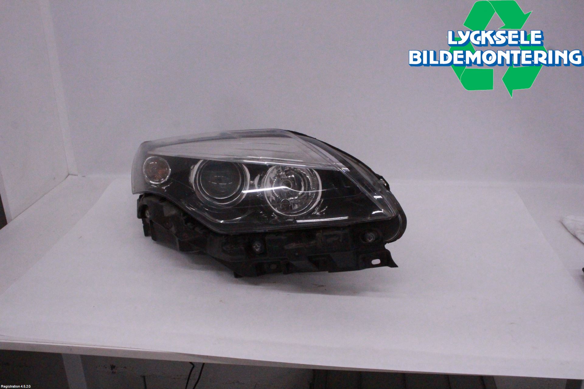 Renault LAGUNA III 11-15 Strålkastare Höger