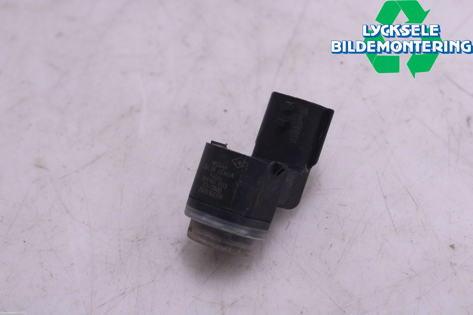 Nissan QASHQAI 14-17 Parkeringshjälp Backsensor