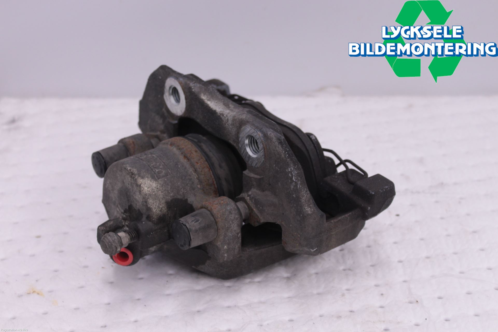 Ford FOCUS 15-18 Bromsok Fram Vänster
