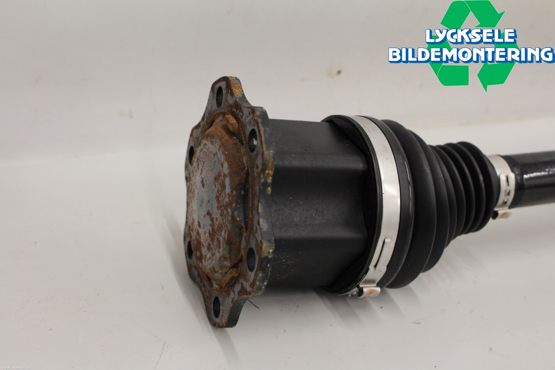 Audi A5 17- Drivaxel Fram Vänster