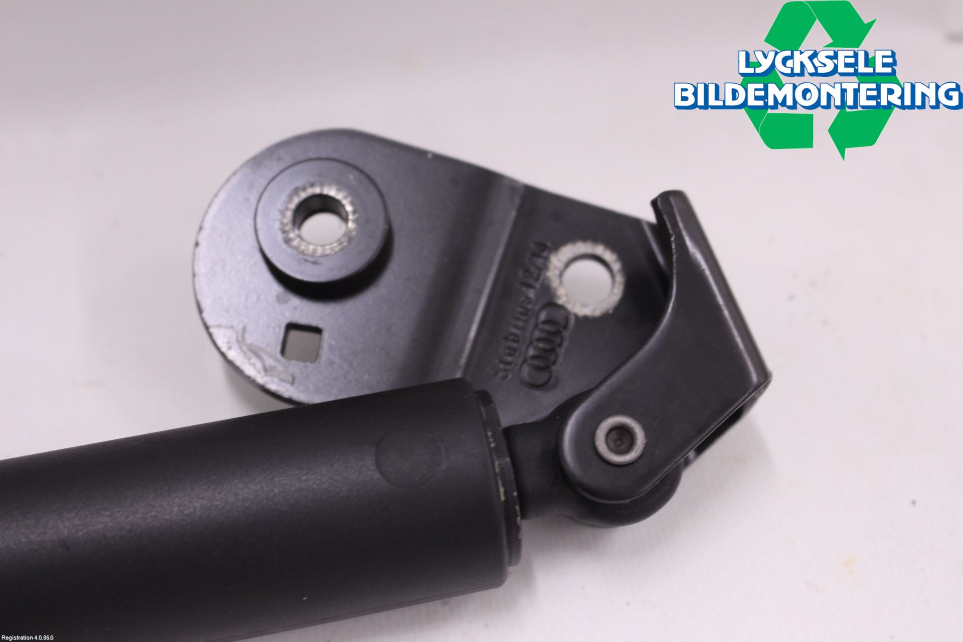 Audi A7/S7 4G 11-17 Bakluckeöppnare Automatisk