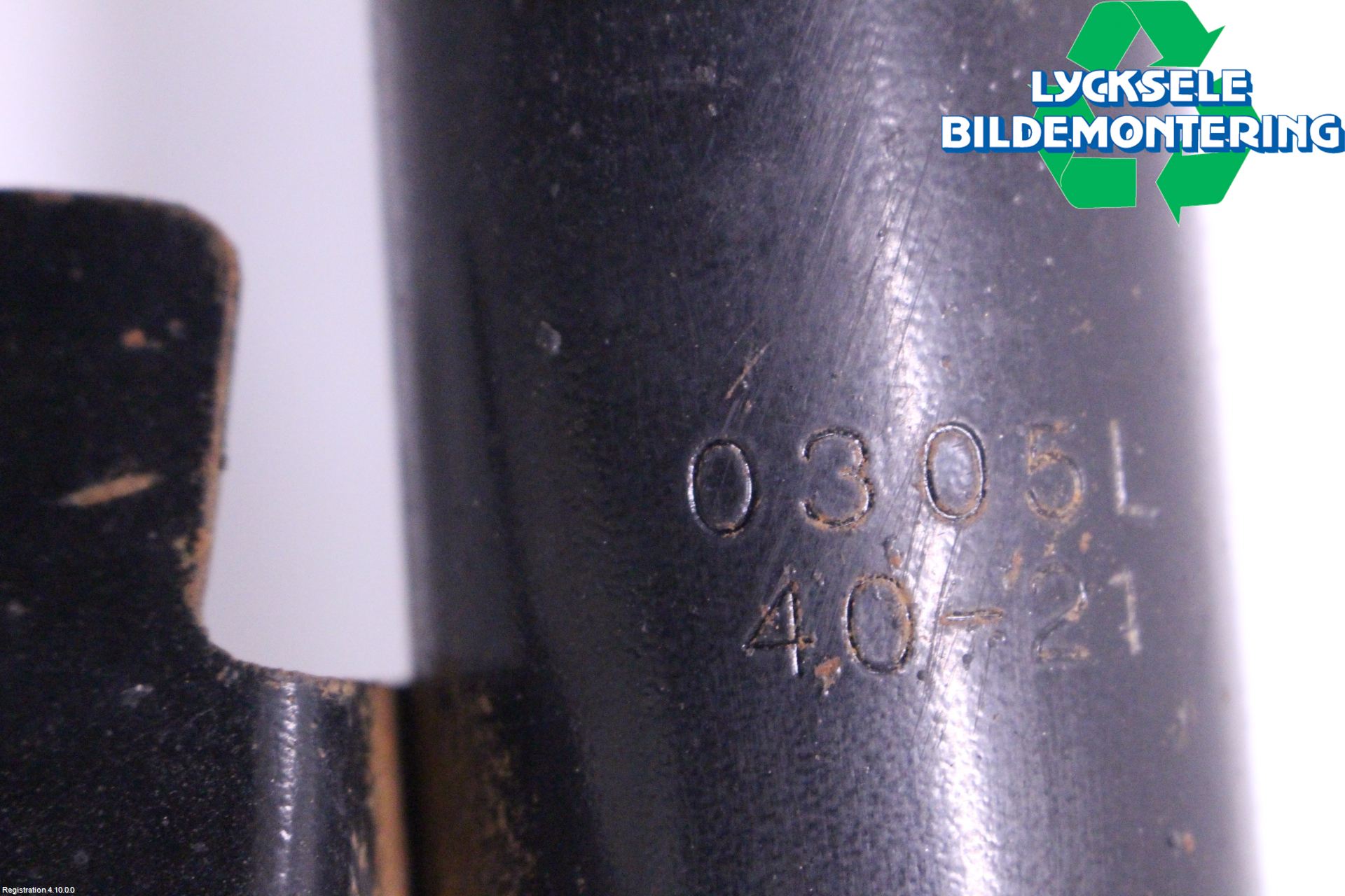 Volvo XC70 08-13 Fjäderben Fram Vänster