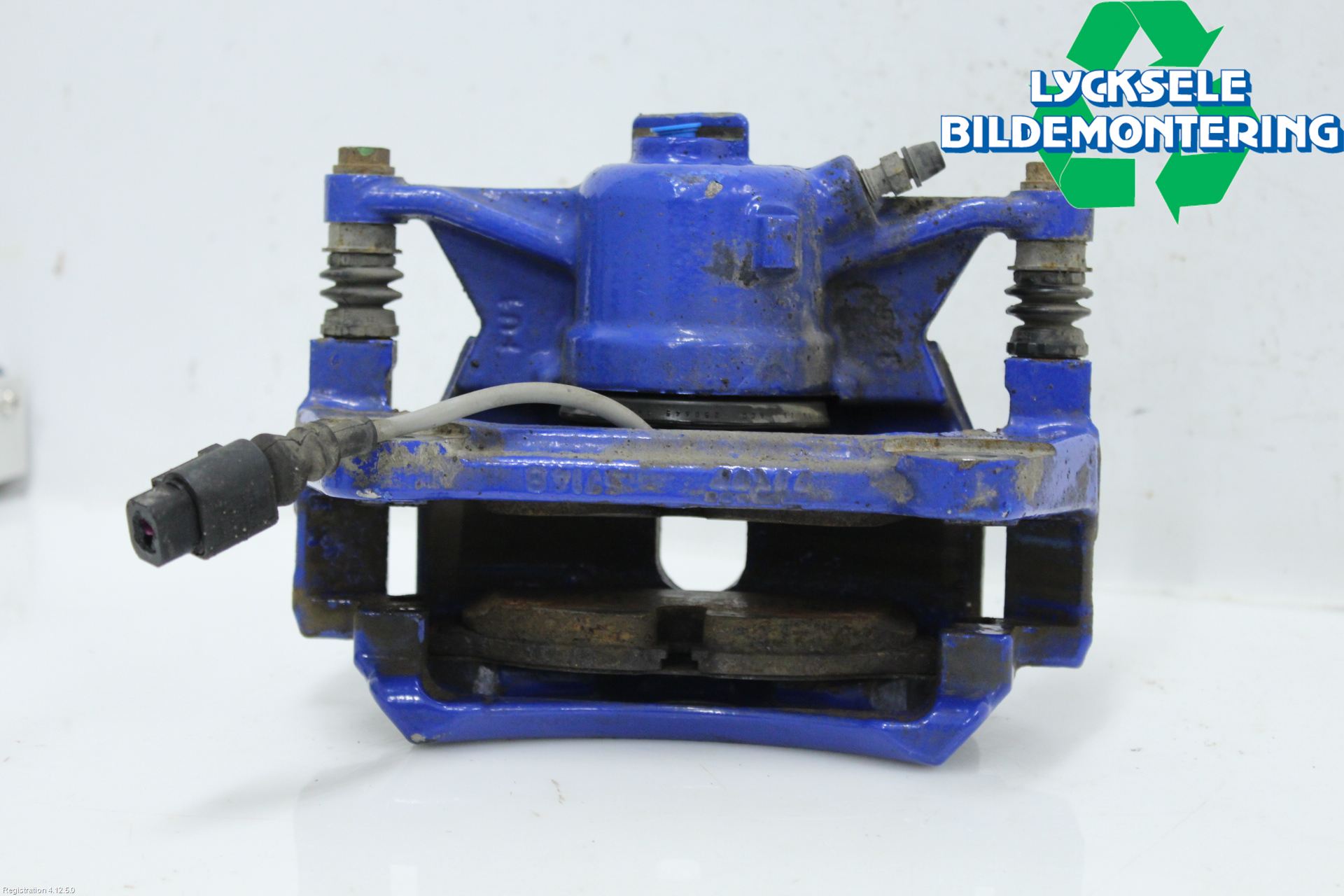 Volkswagen VW PASSAT 15-19 Bromsok Fram Höger