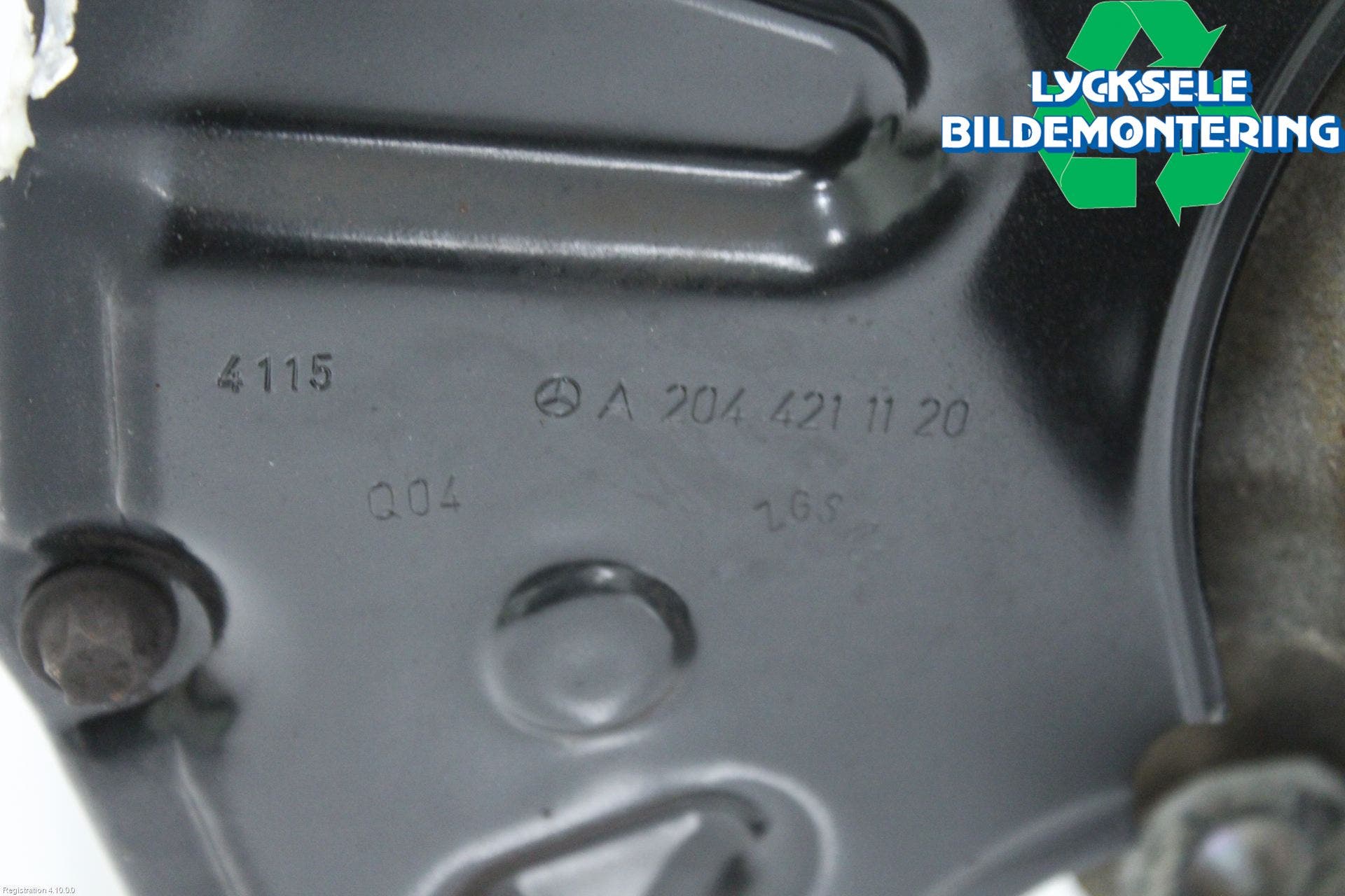 Mercedes-Benz MB E-KLASS (W212) 09-16 Styrspindel Lagerhus Vä