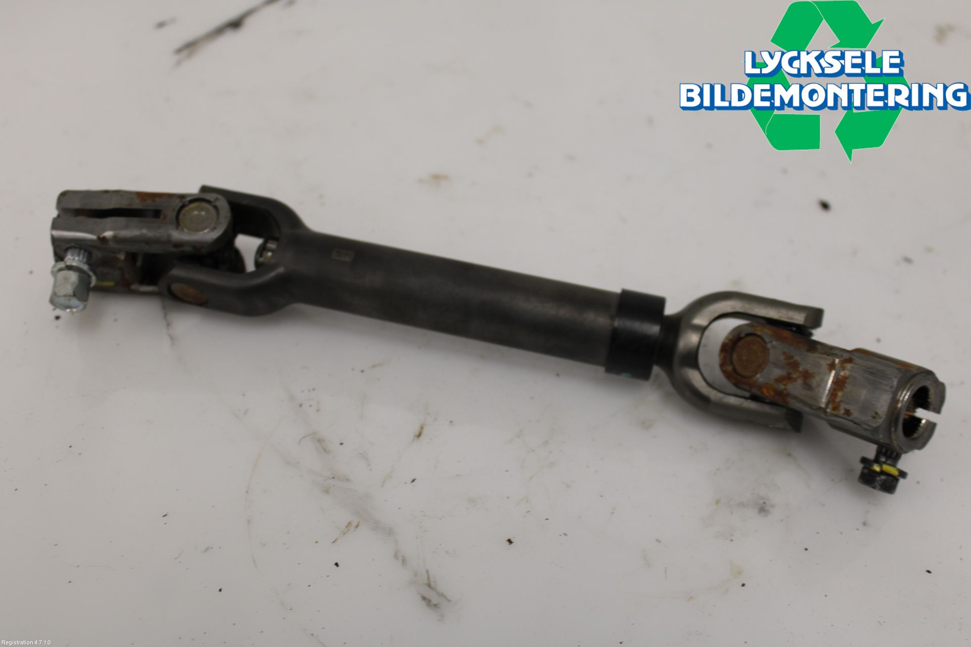 Kia PICANTO 17- Rattaxelknut