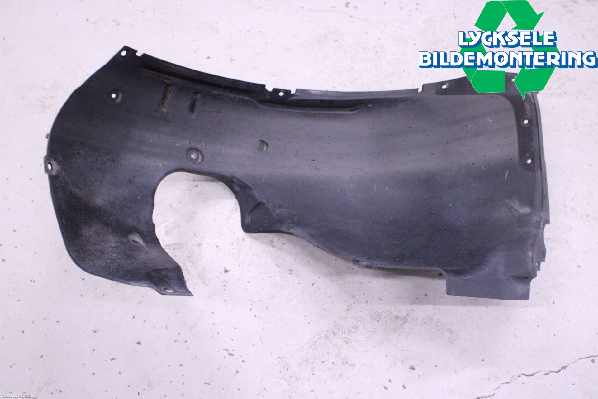 Volkswagen VW PASSAT 24- Skärm Inner