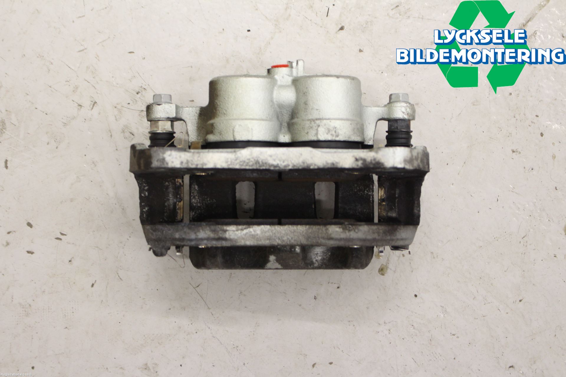 Subaru OUTBACK 15-20 Bromsok Fram Vänster