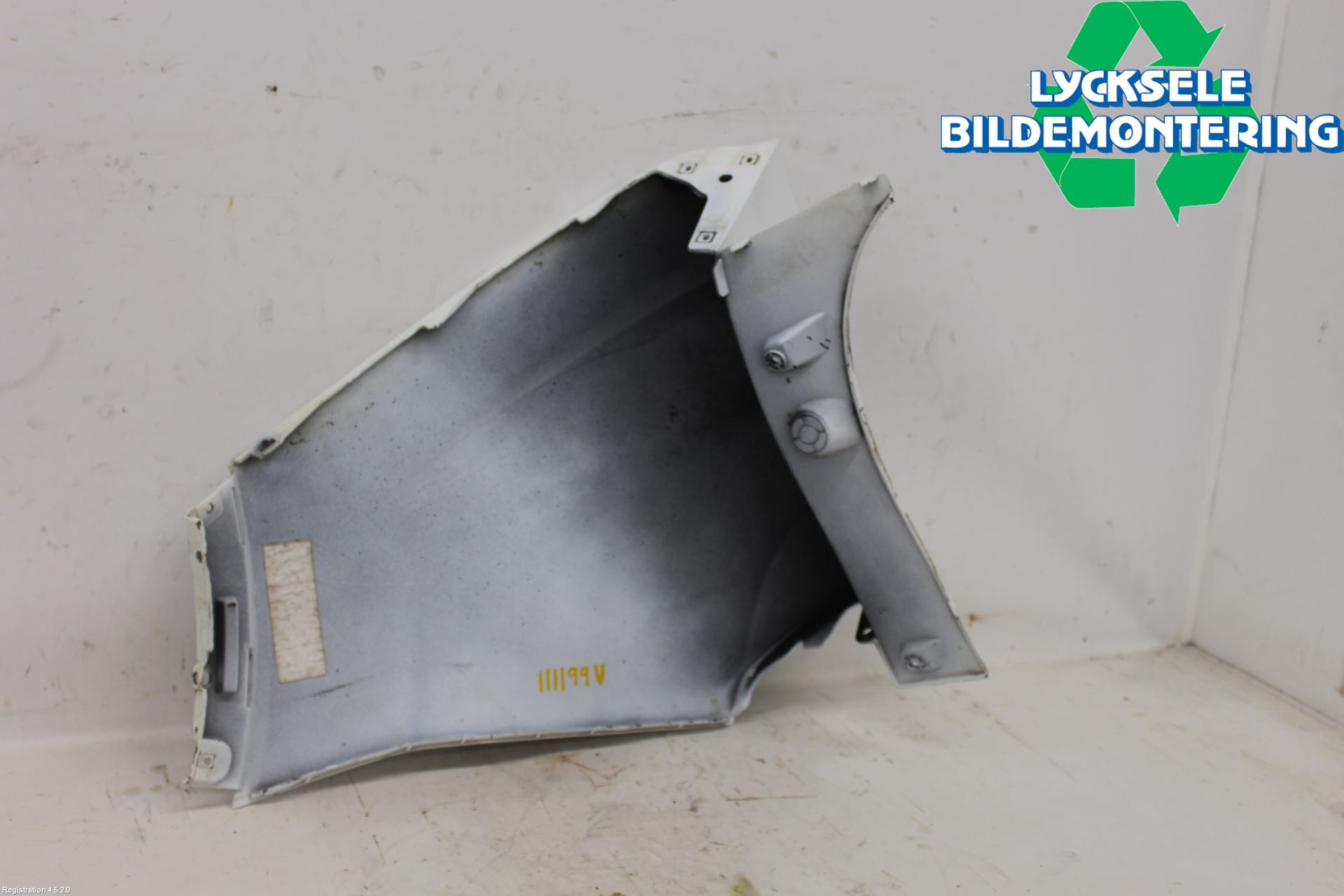 Ford KUGA 17-19 Stötfångardel Bak Vä