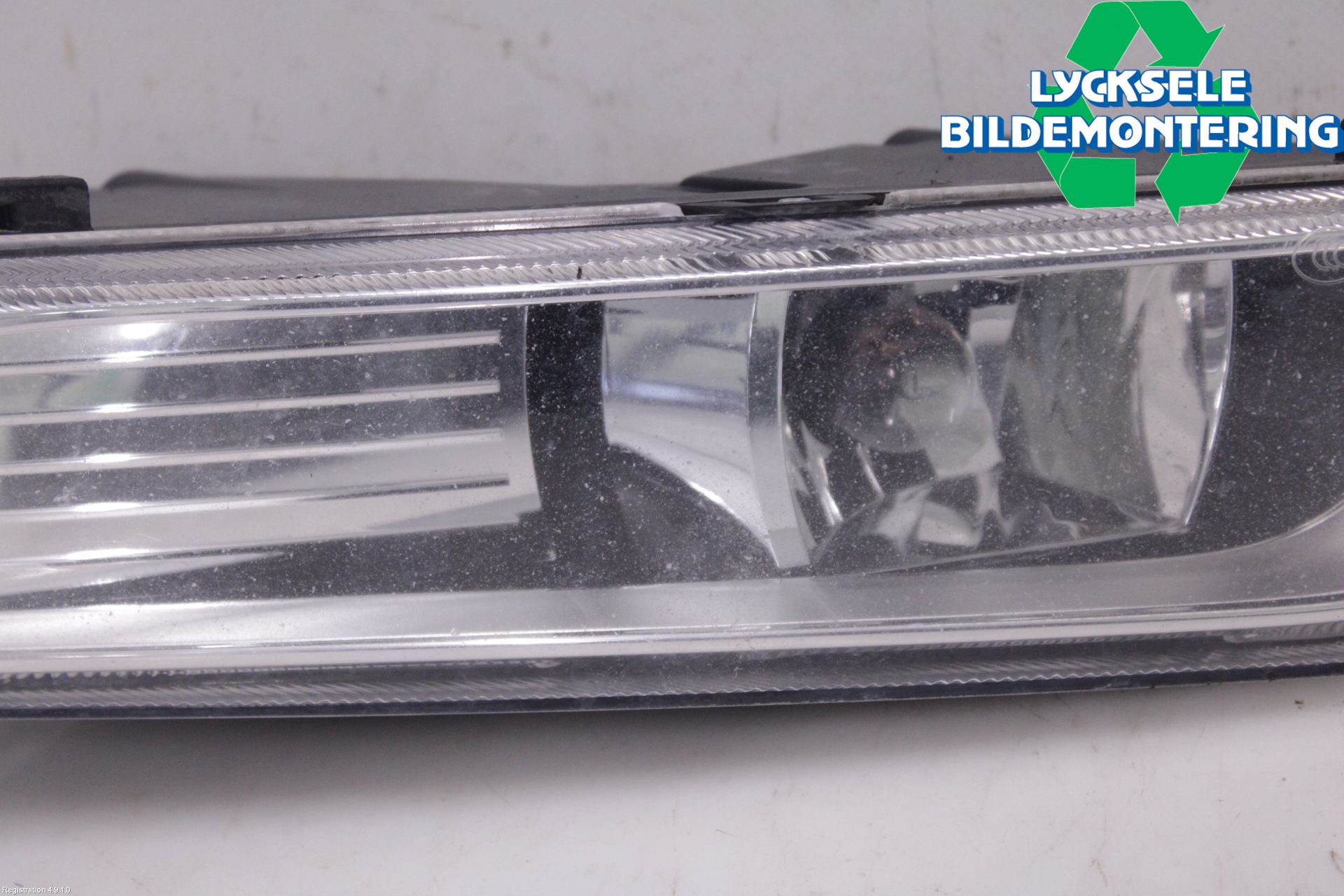 Volkswagen VW PASSAT 11-14 Dimljus-Varselljus Fram