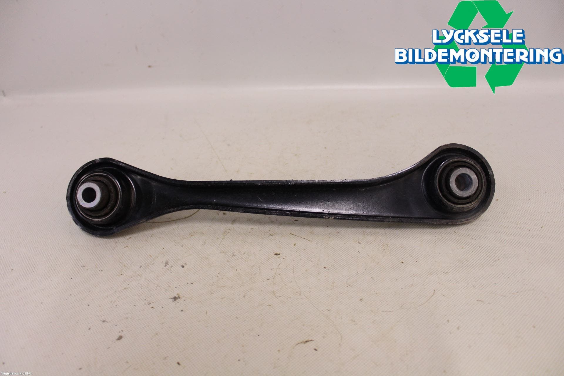 Audi Q3 8U 12-18 Bärarm Bak Höger