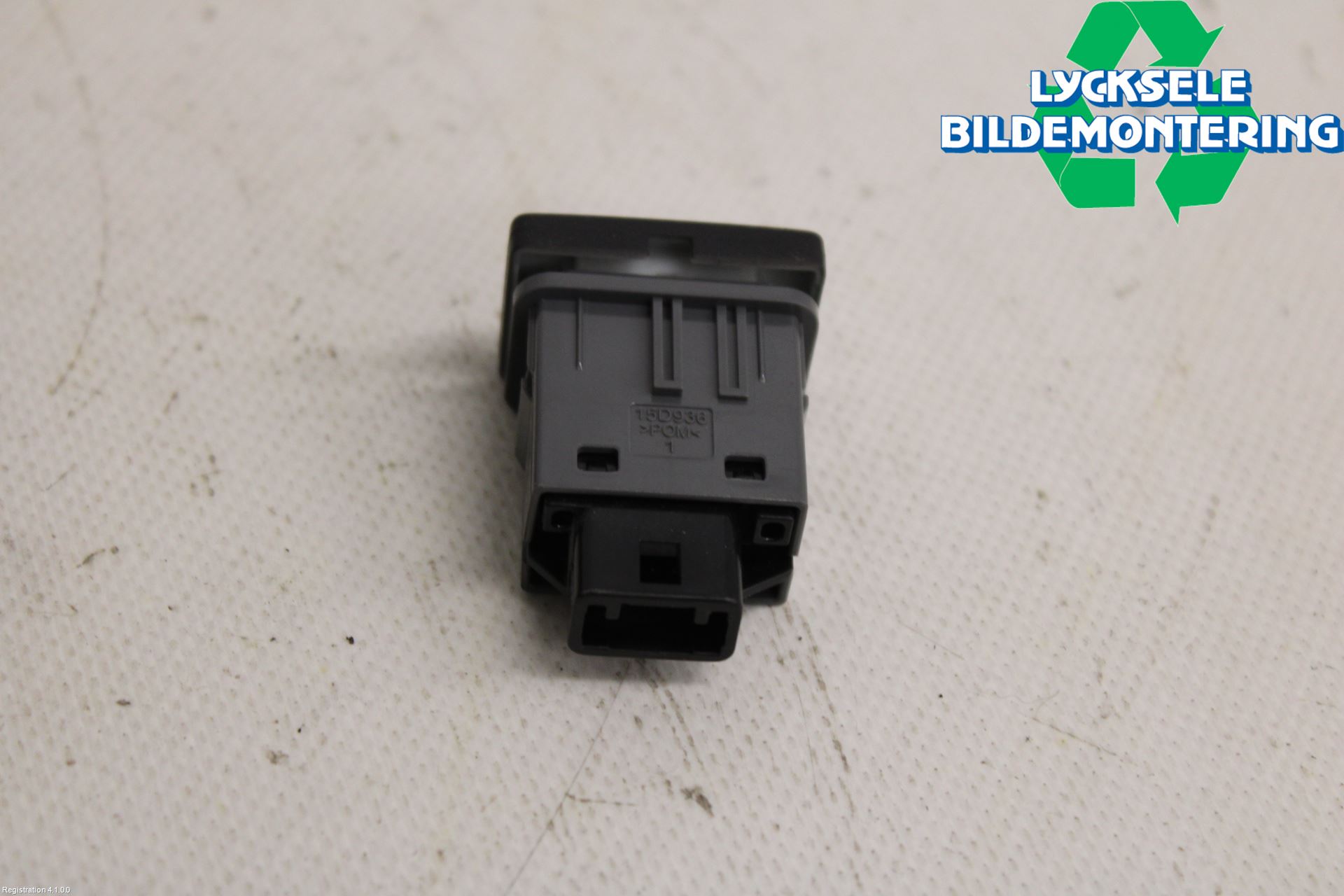 Toyota C-HR 16-23 Strömställare Tanklucka