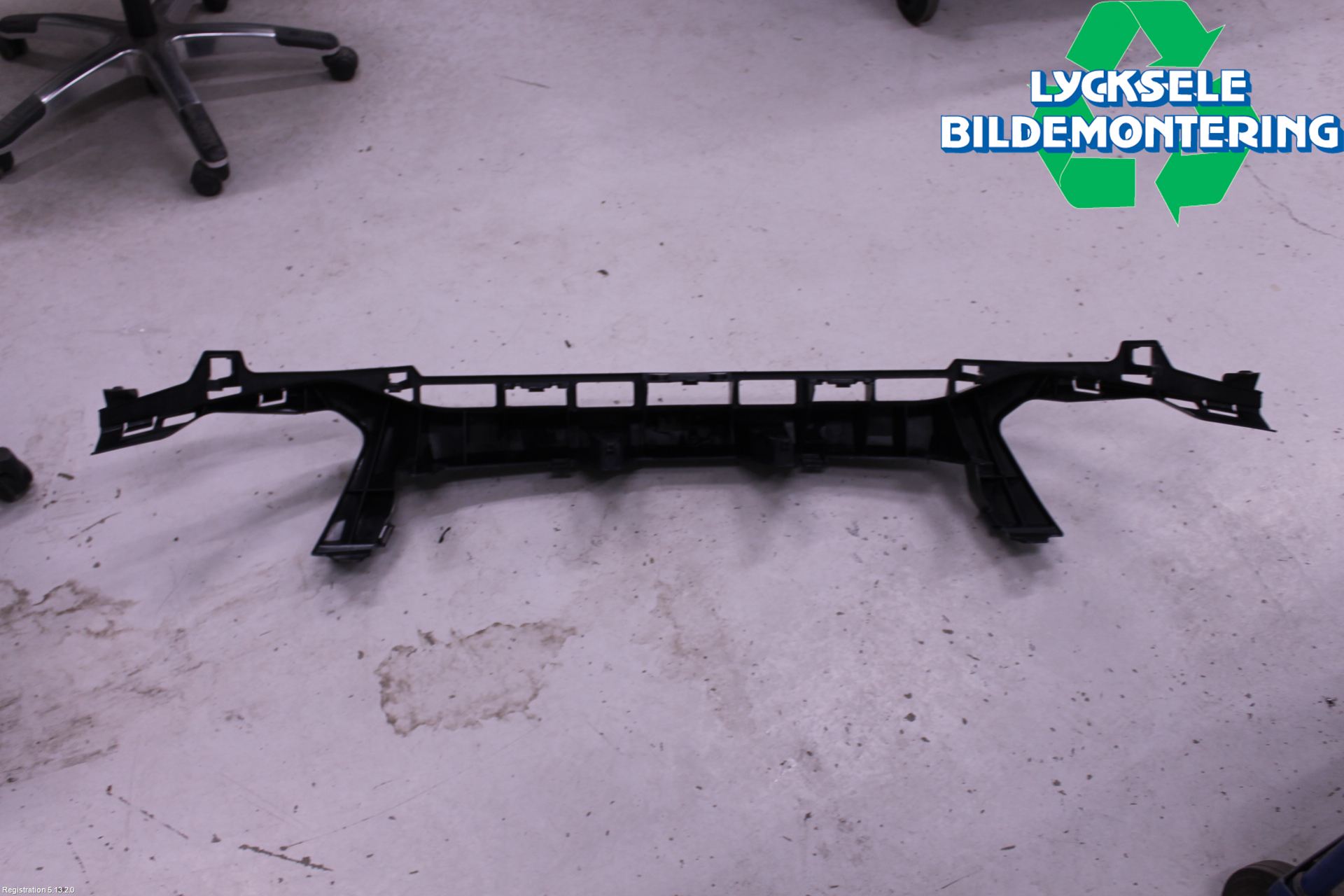 Ford KUGA 08-12 Stötfångar Deformelement Fram