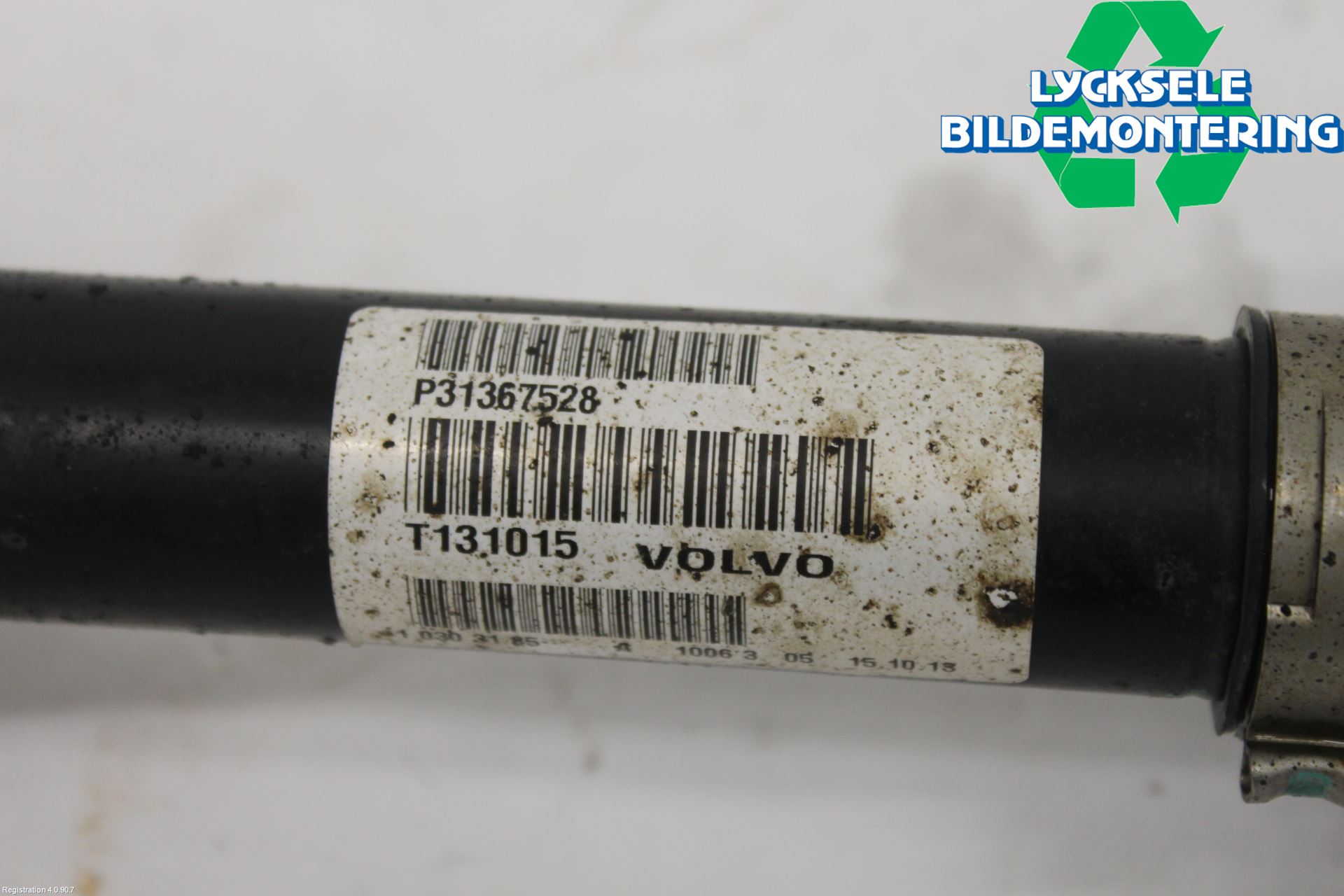Volvo V70 14-16 Drivaxel Fram Vänster