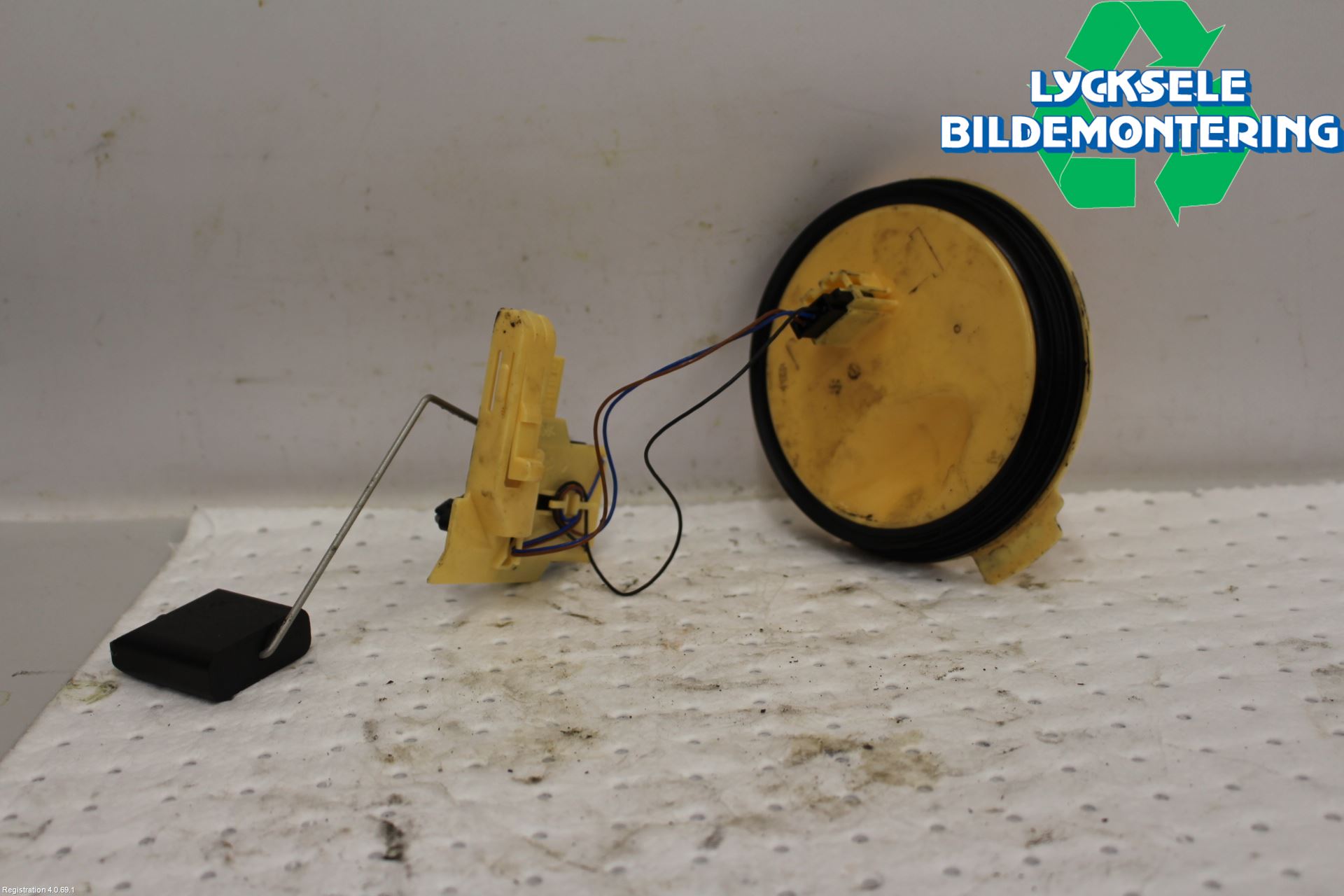 Audi A8/S8 4H 10-17 Bränslepump El