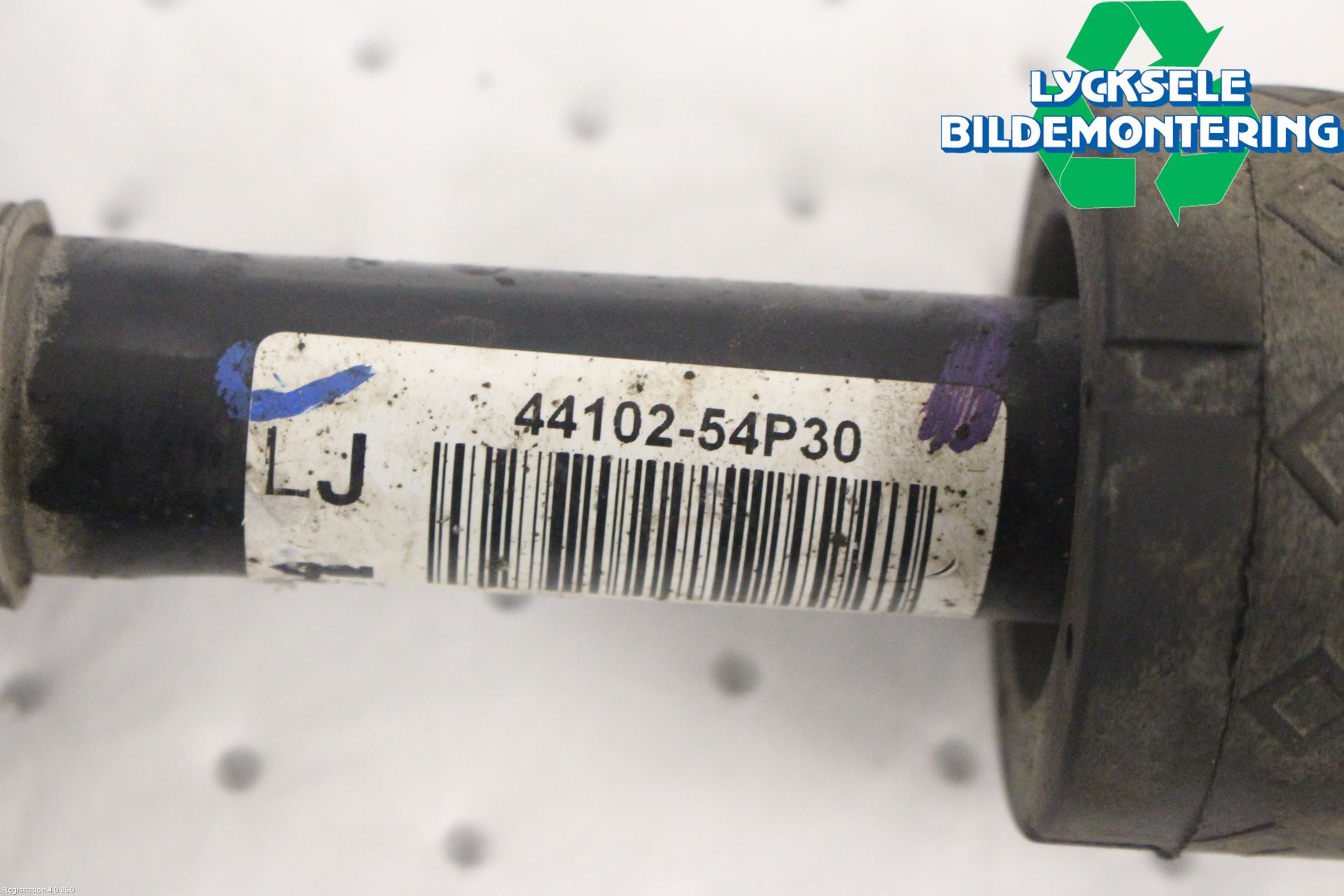 Suzuki SX4 S-CROSS 14-21 Drivaxel Fram Vänster