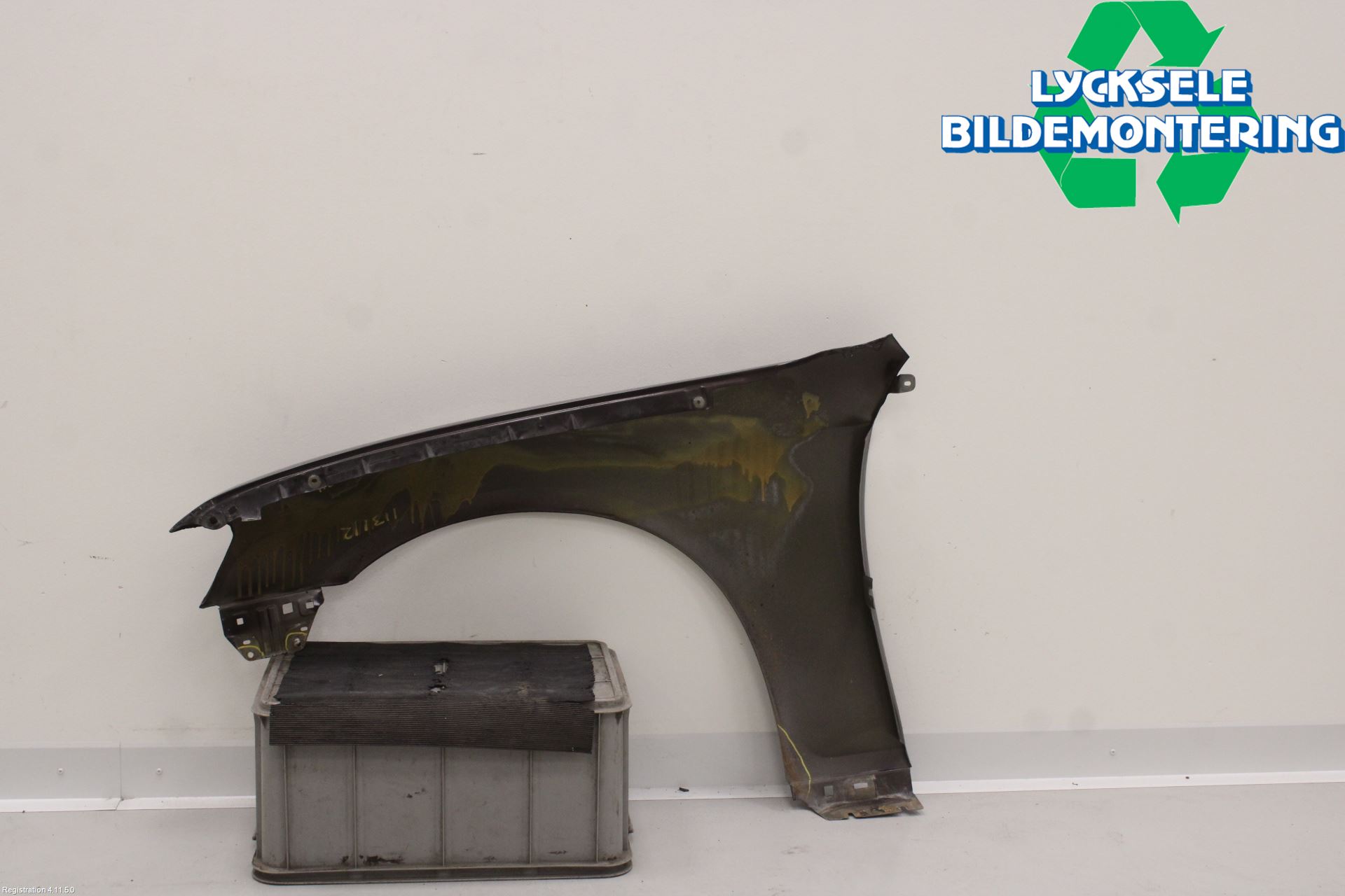 Lancia THEMA Skärm Fram Höger