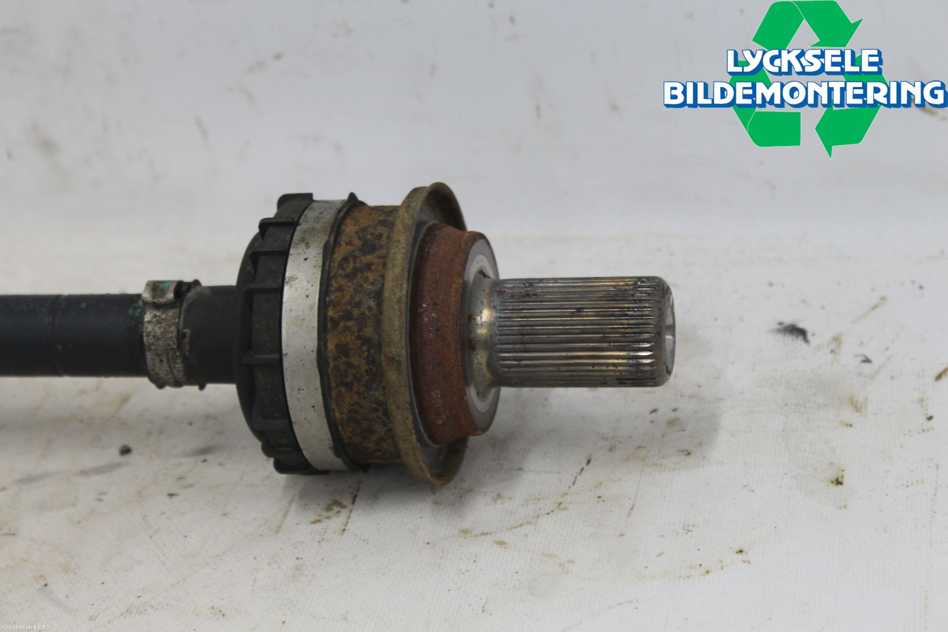 Volvo V90 17->> Drivaxel Bak Höger