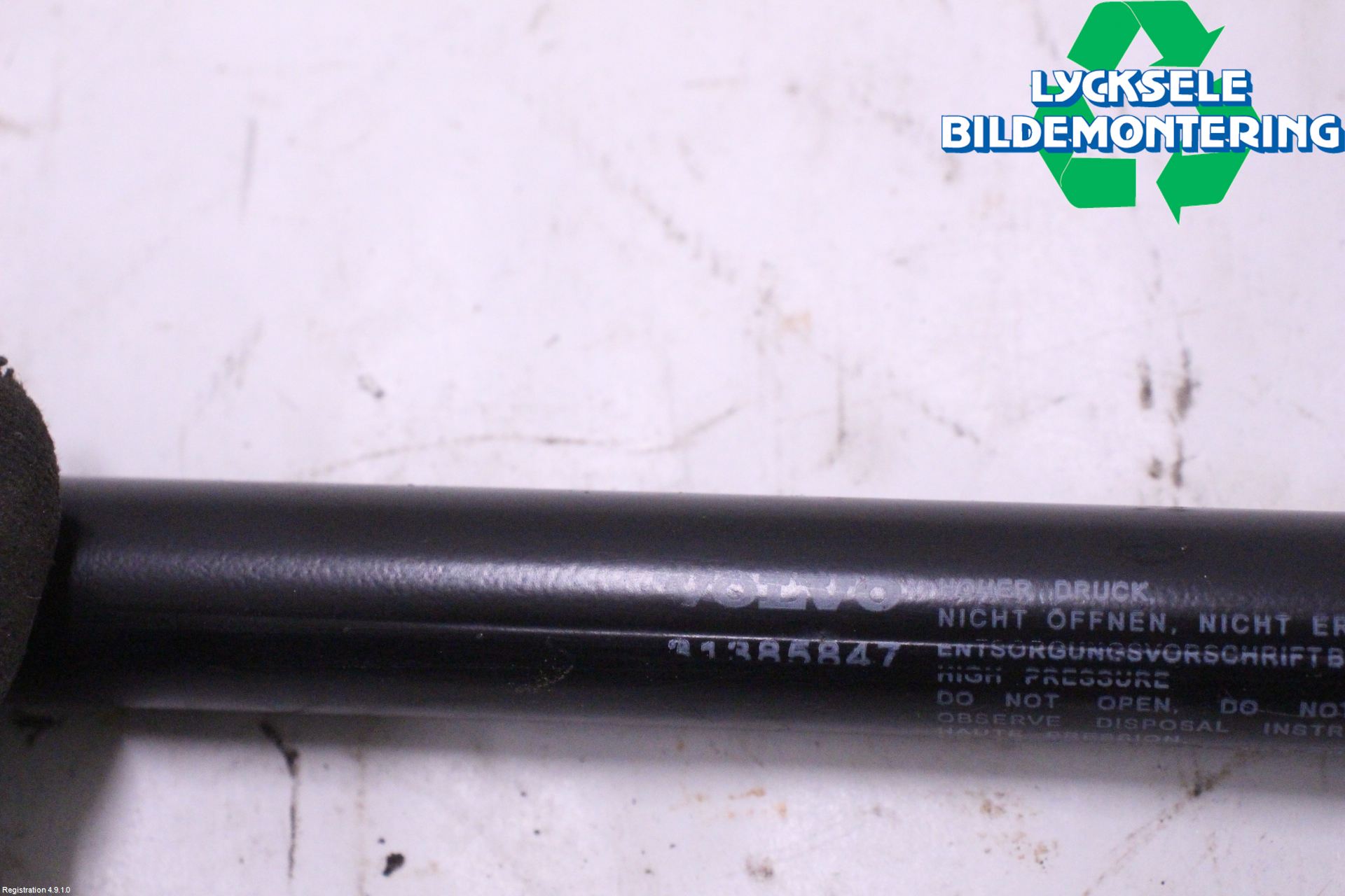 Volvo V90 17->> Gasfjäder Baklucka