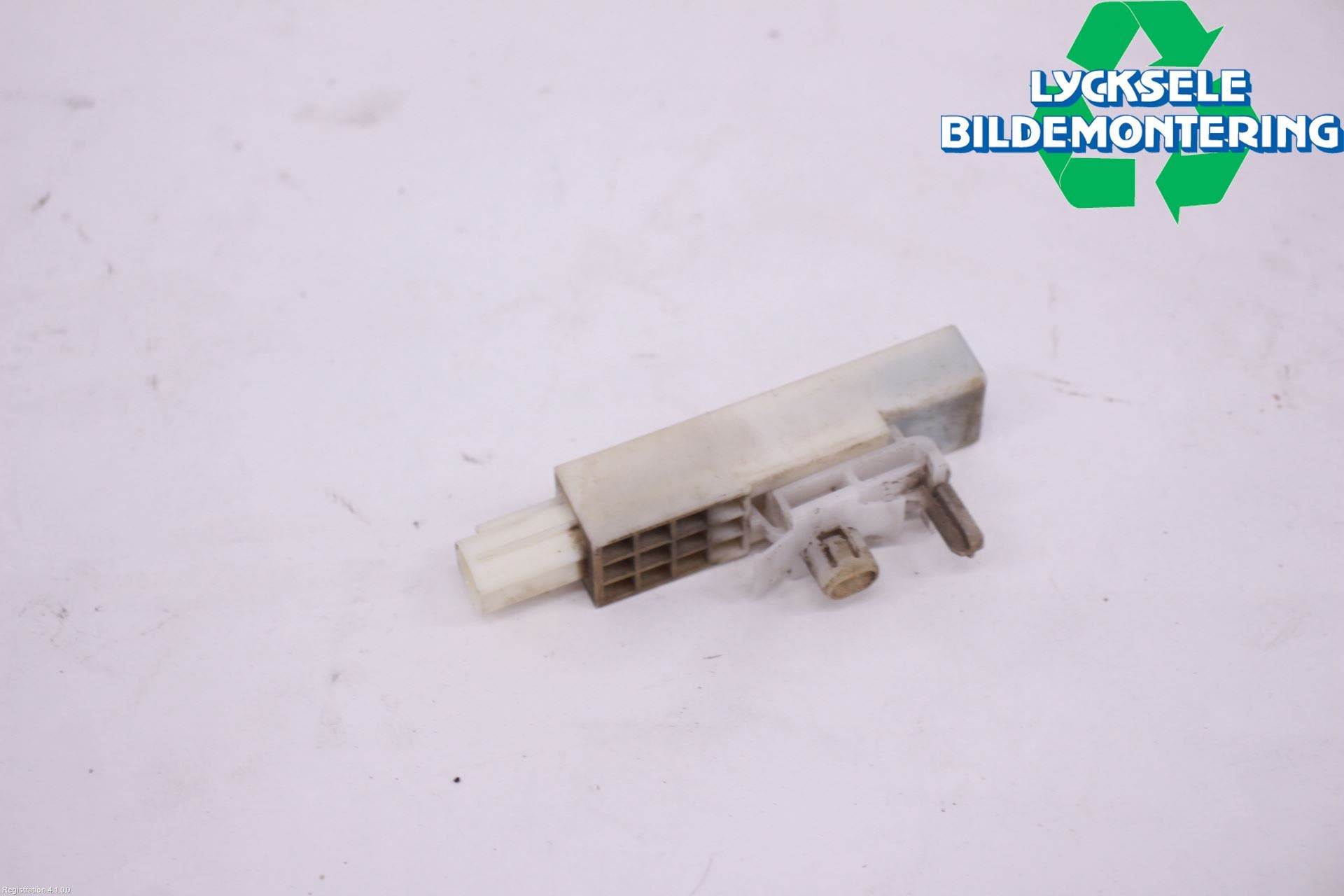 Mazda CX-60 22- Antenn El